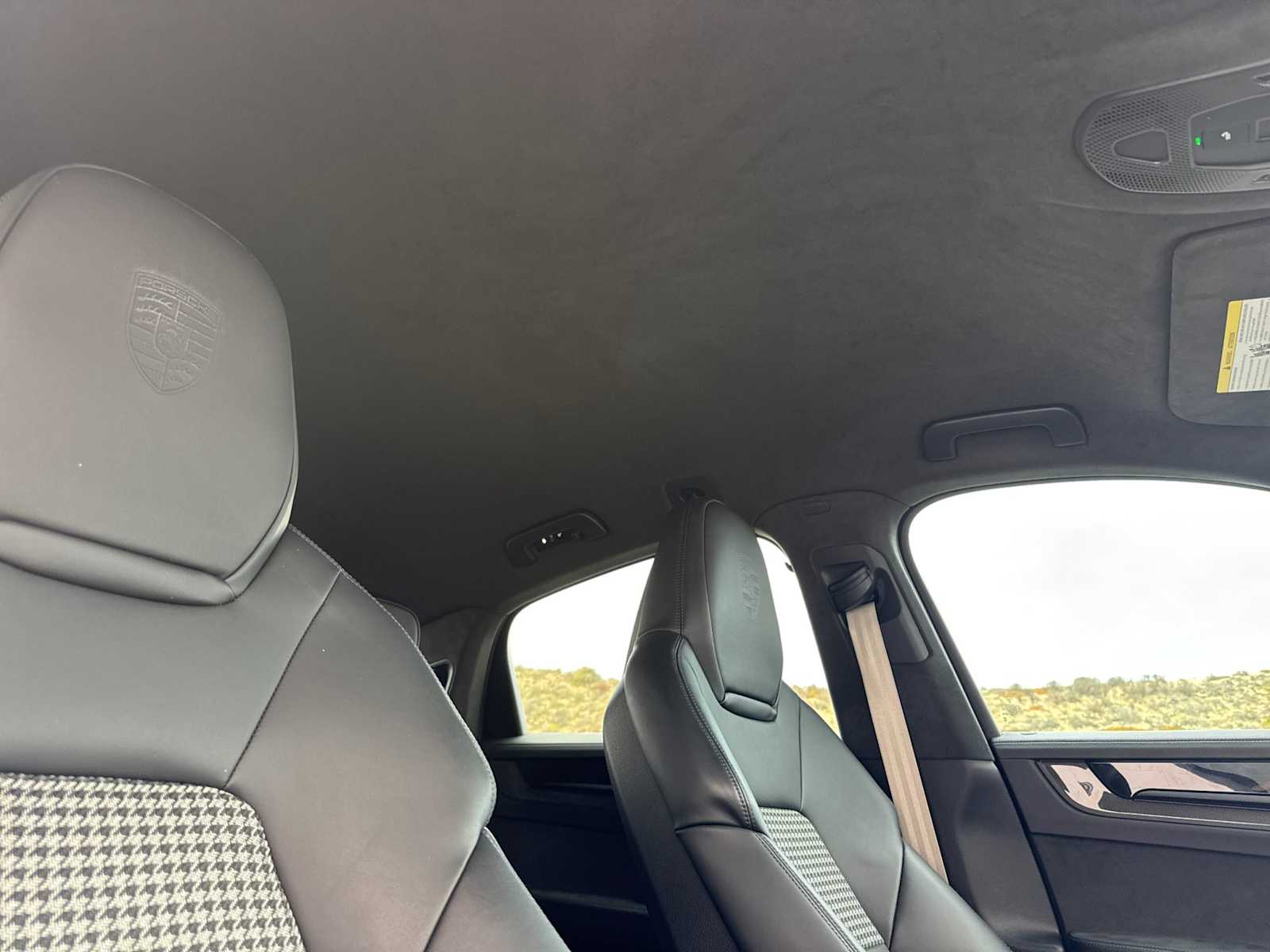 Thumbnail: 2025 Porsche  - 18