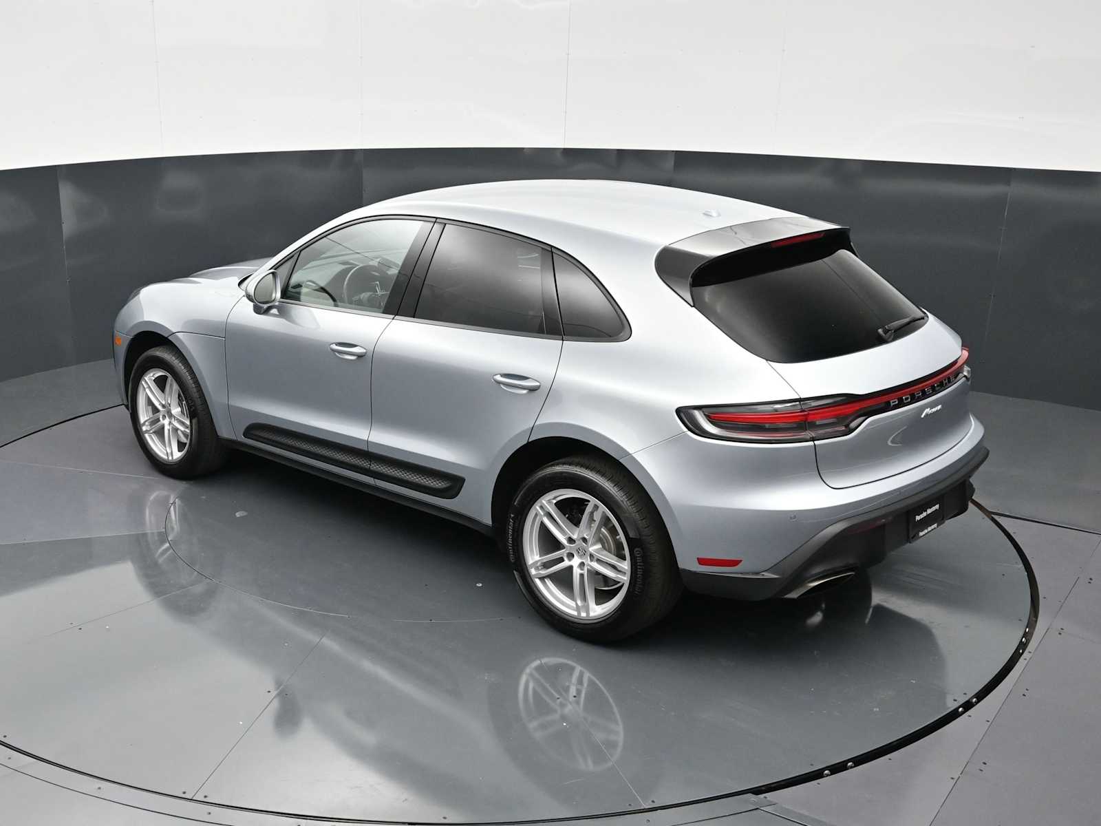 Thumbnail: 2025 Porsche Macan - 29