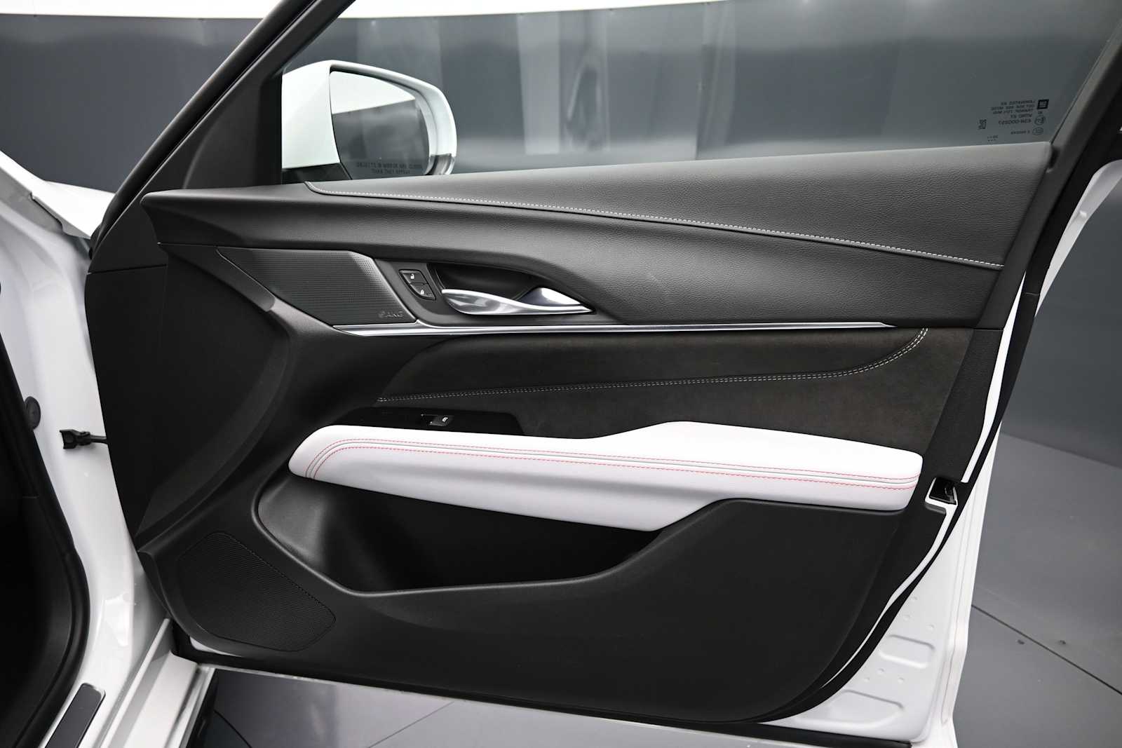 Thumbnail: 2023 Cadillac CT4 - 25
