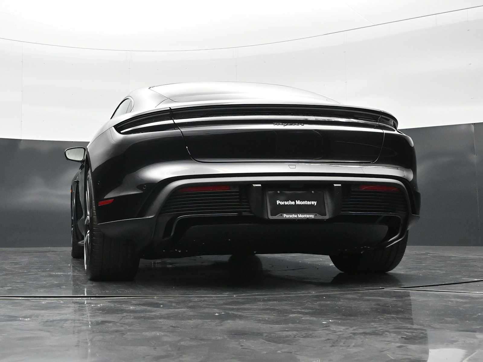Thumbnail: 2026 Porsche Taycan - 40