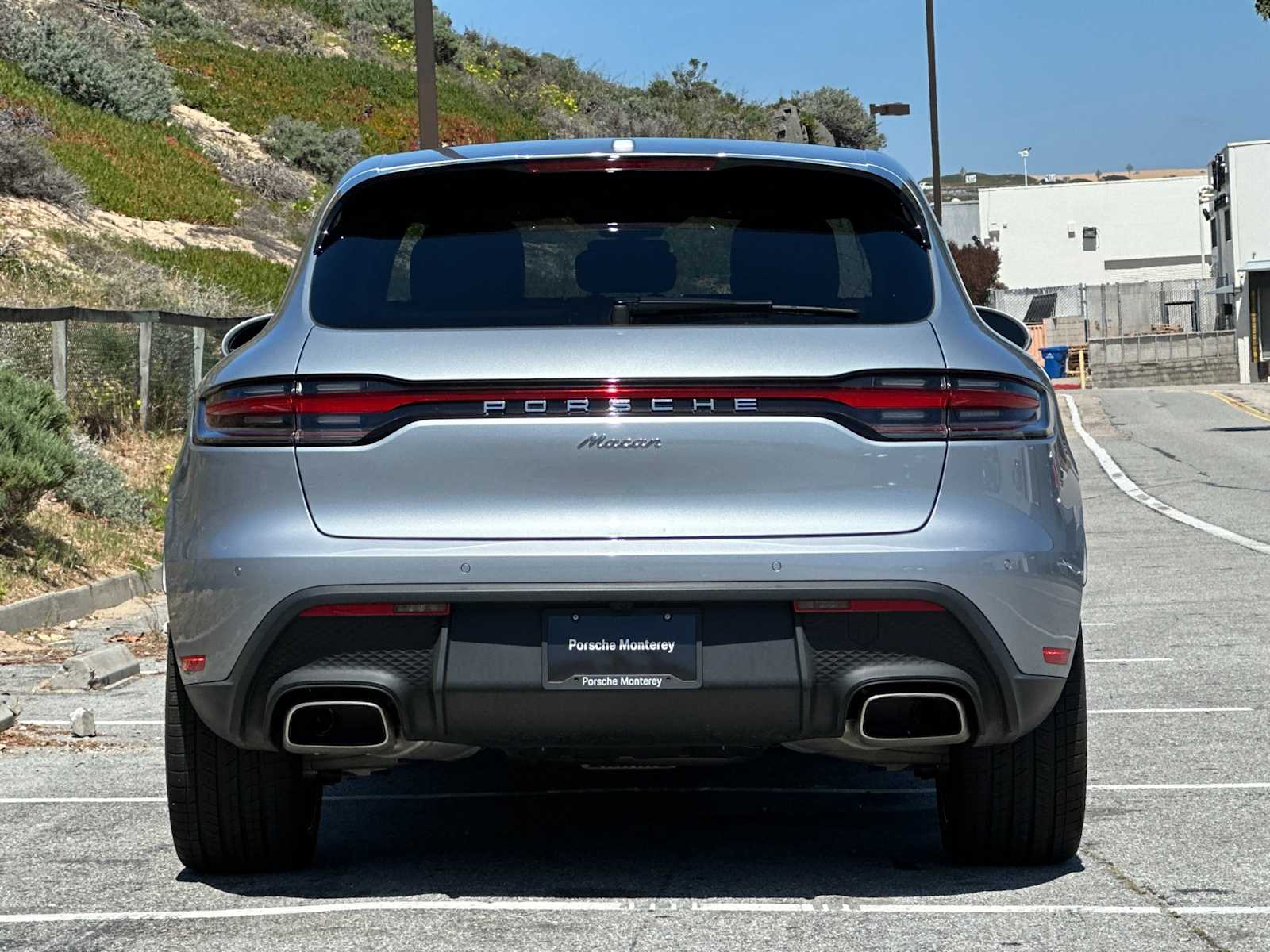 Thumbnail: 2024 Porsche Macan - 8