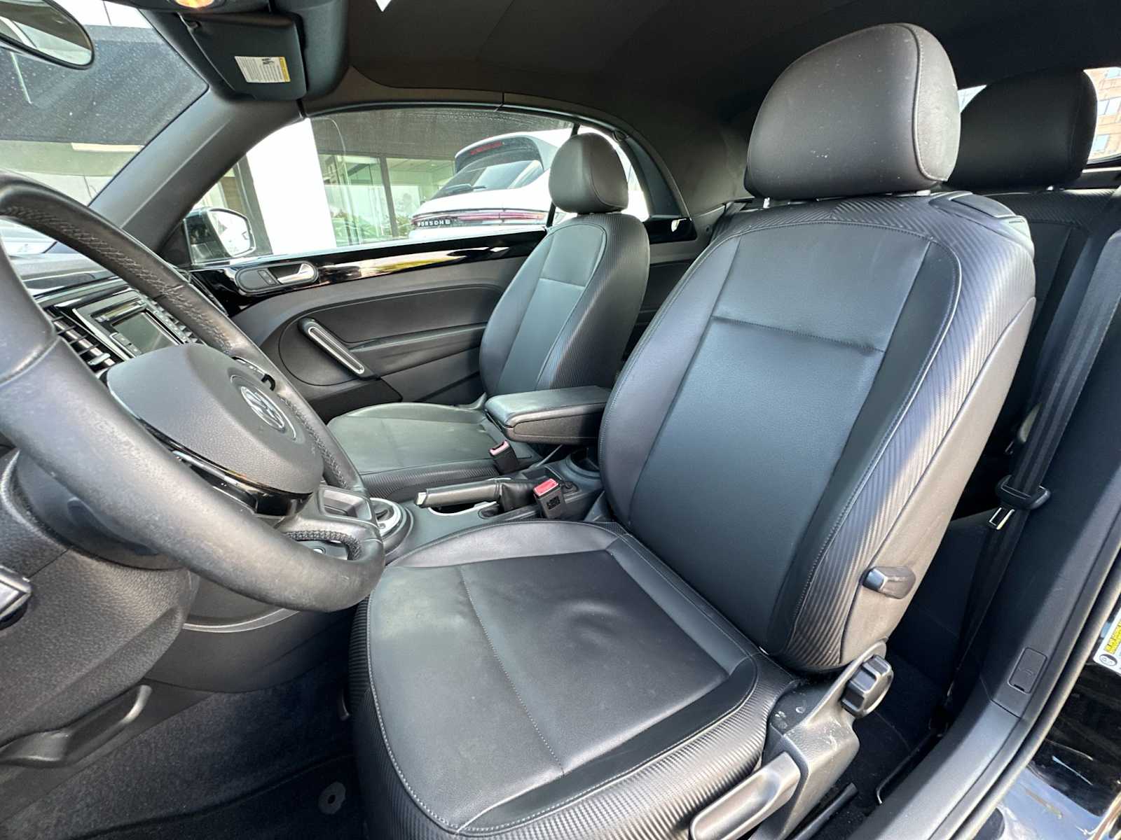 2013 Volkswagen Beetle  5