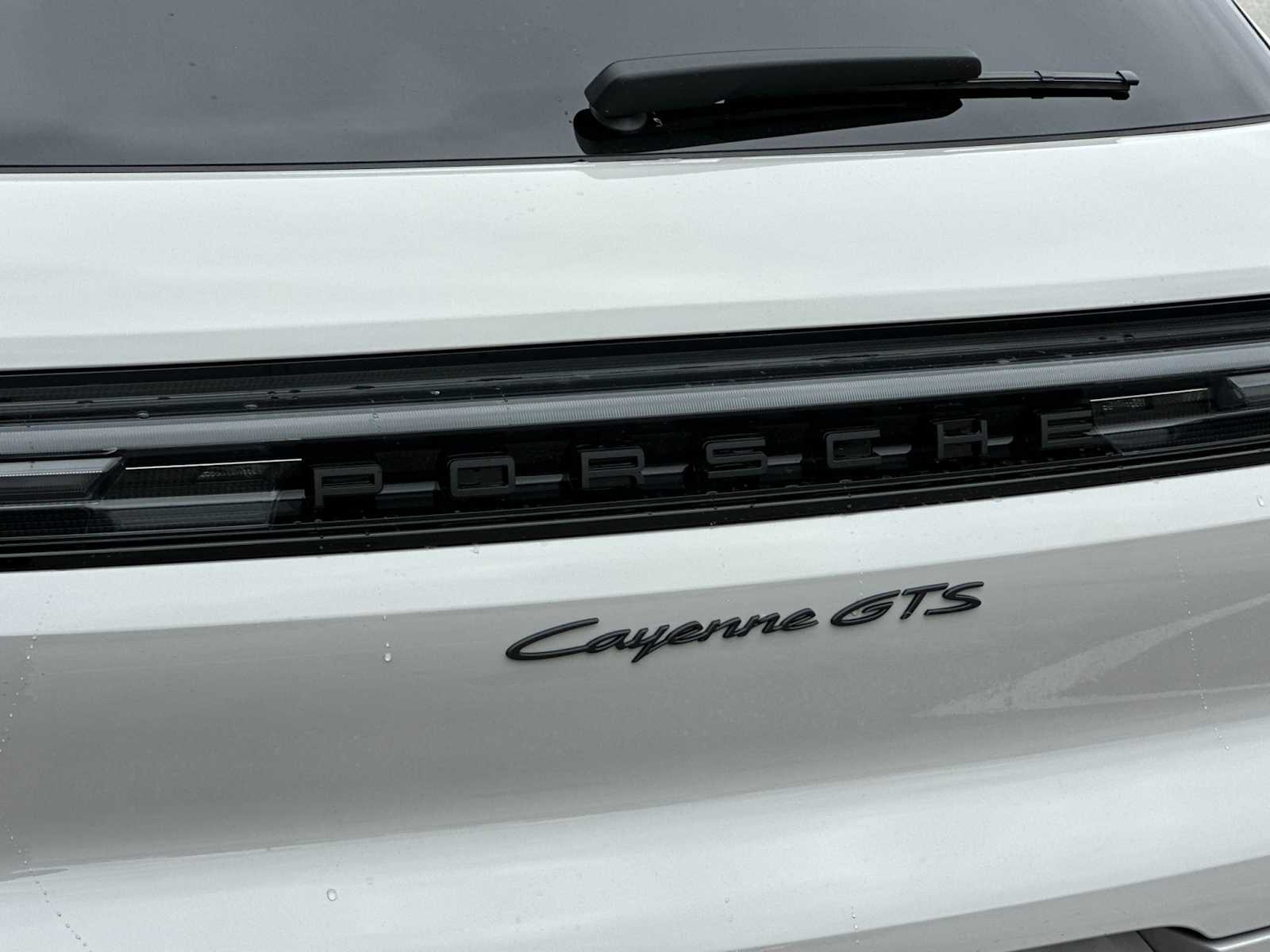 Thumbnail: 2025 Porsche Cayenne - 26