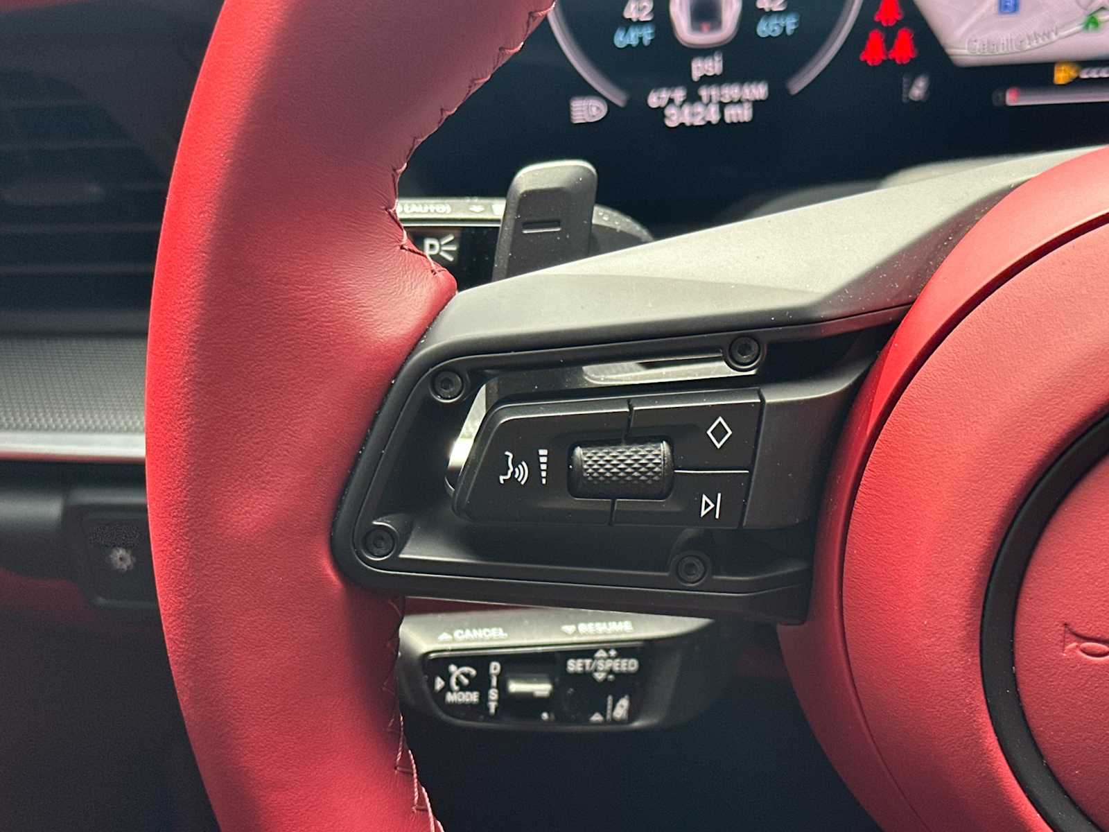 Thumbnail: 2025 Porsche 911 - 22