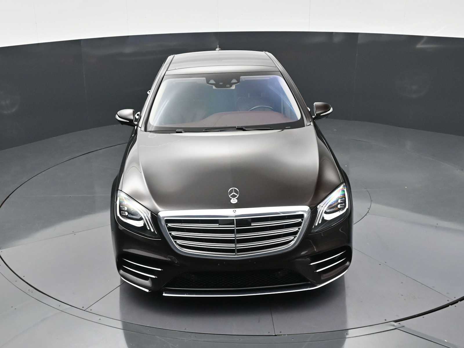 Thumbnail: 2018 Mercedes-Benz S-Class - 40