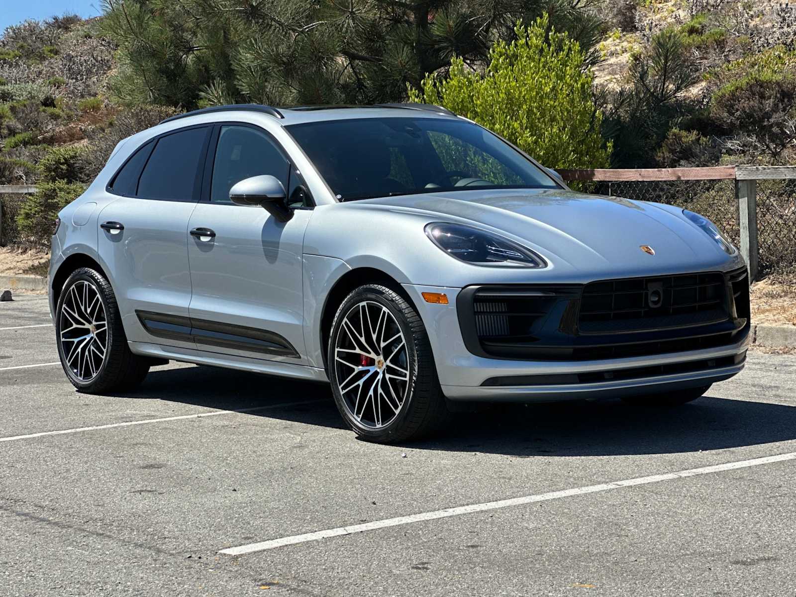 Thumbnail: 2025 Porsche Macan - 10