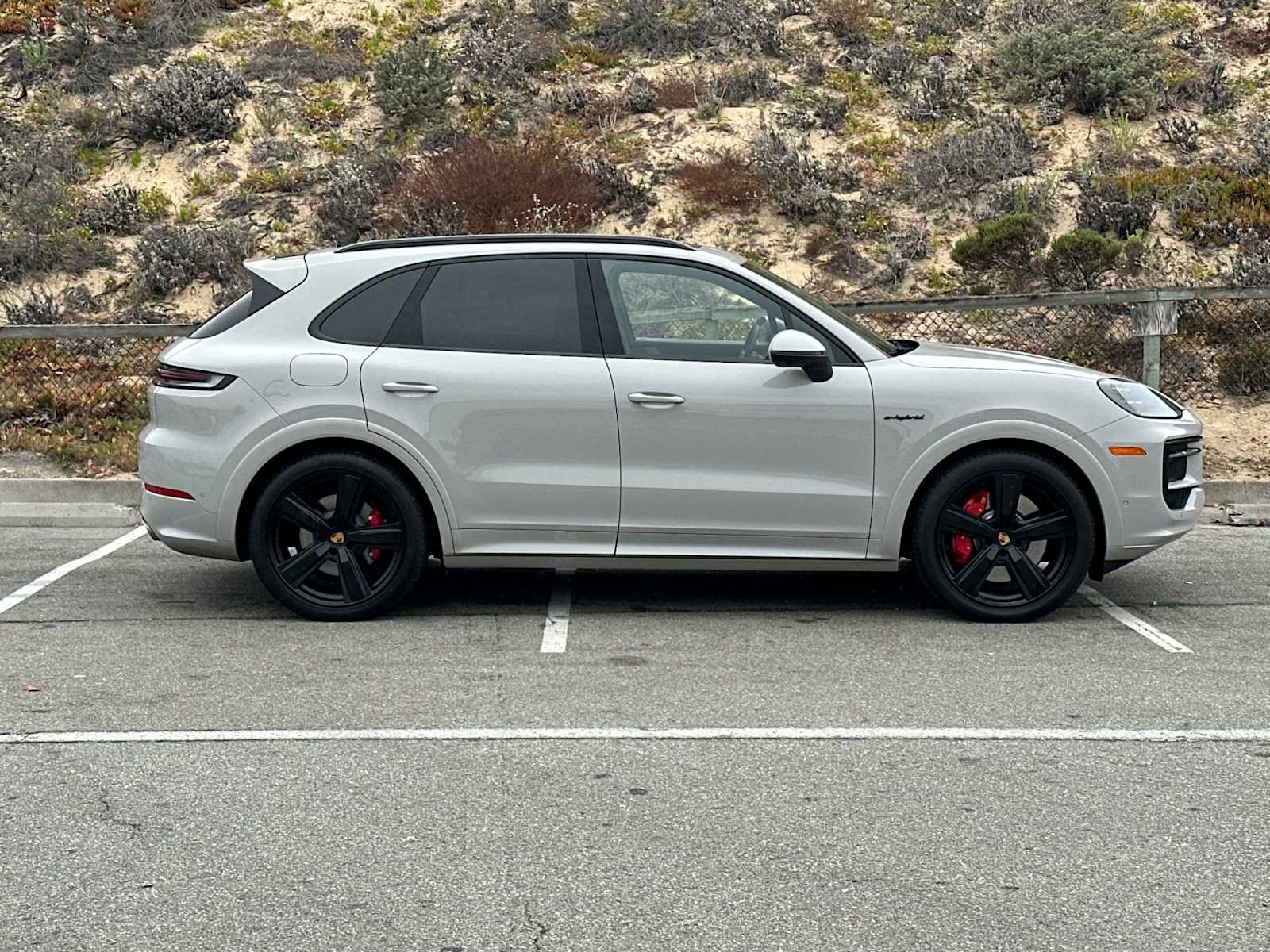 Thumbnail: 2025 Porsche Cayenne - 9