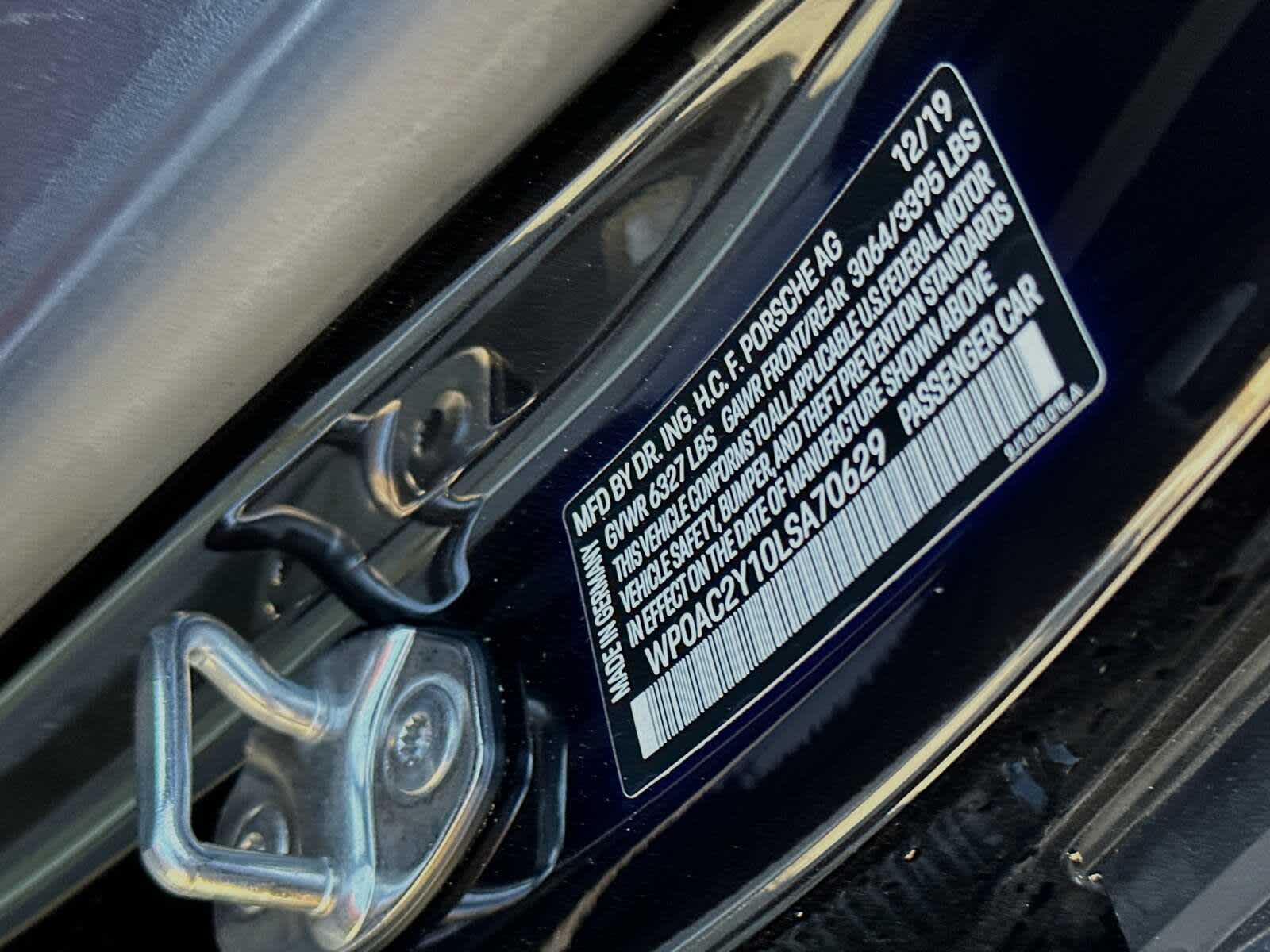 Thumbnail: 2020 Porsche Taycan - 27