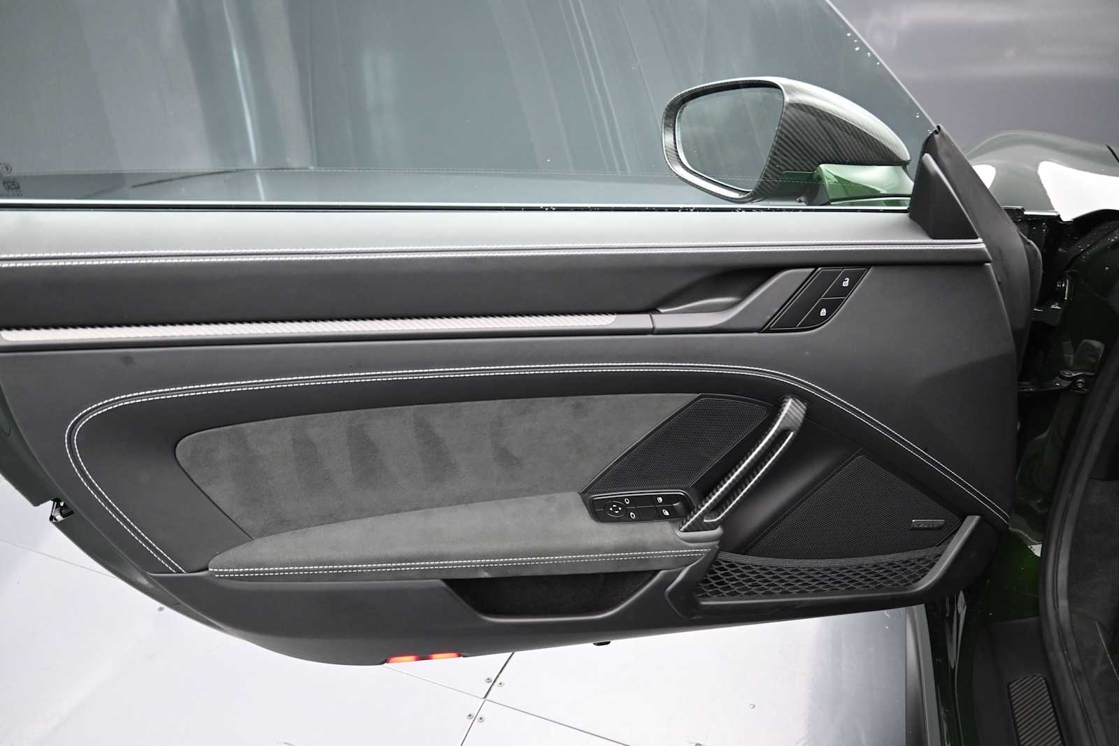 2026 Porsche 911 GT3 - Photo 15
