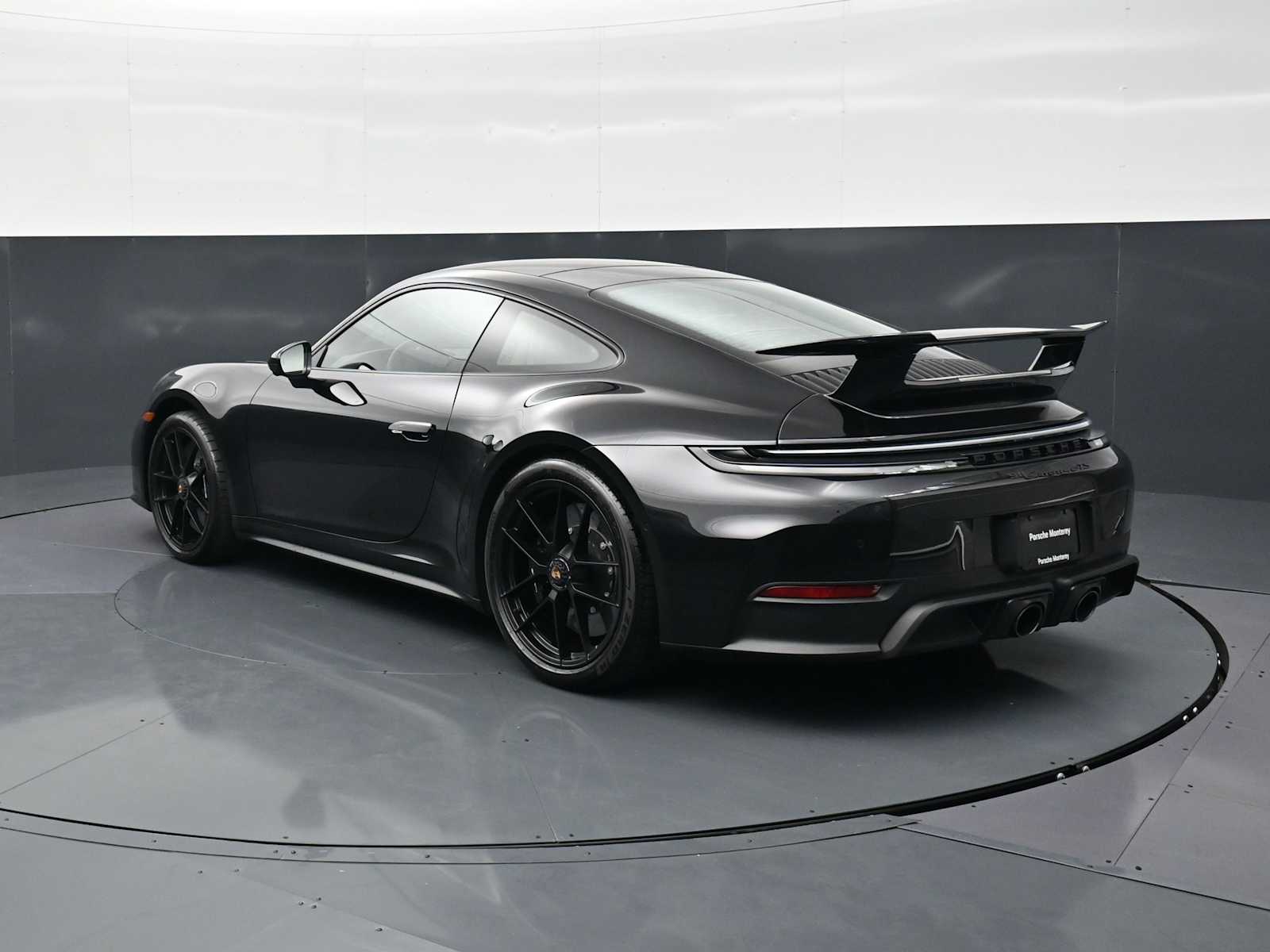Thumbnail: 2026 Porsche 911 - 3