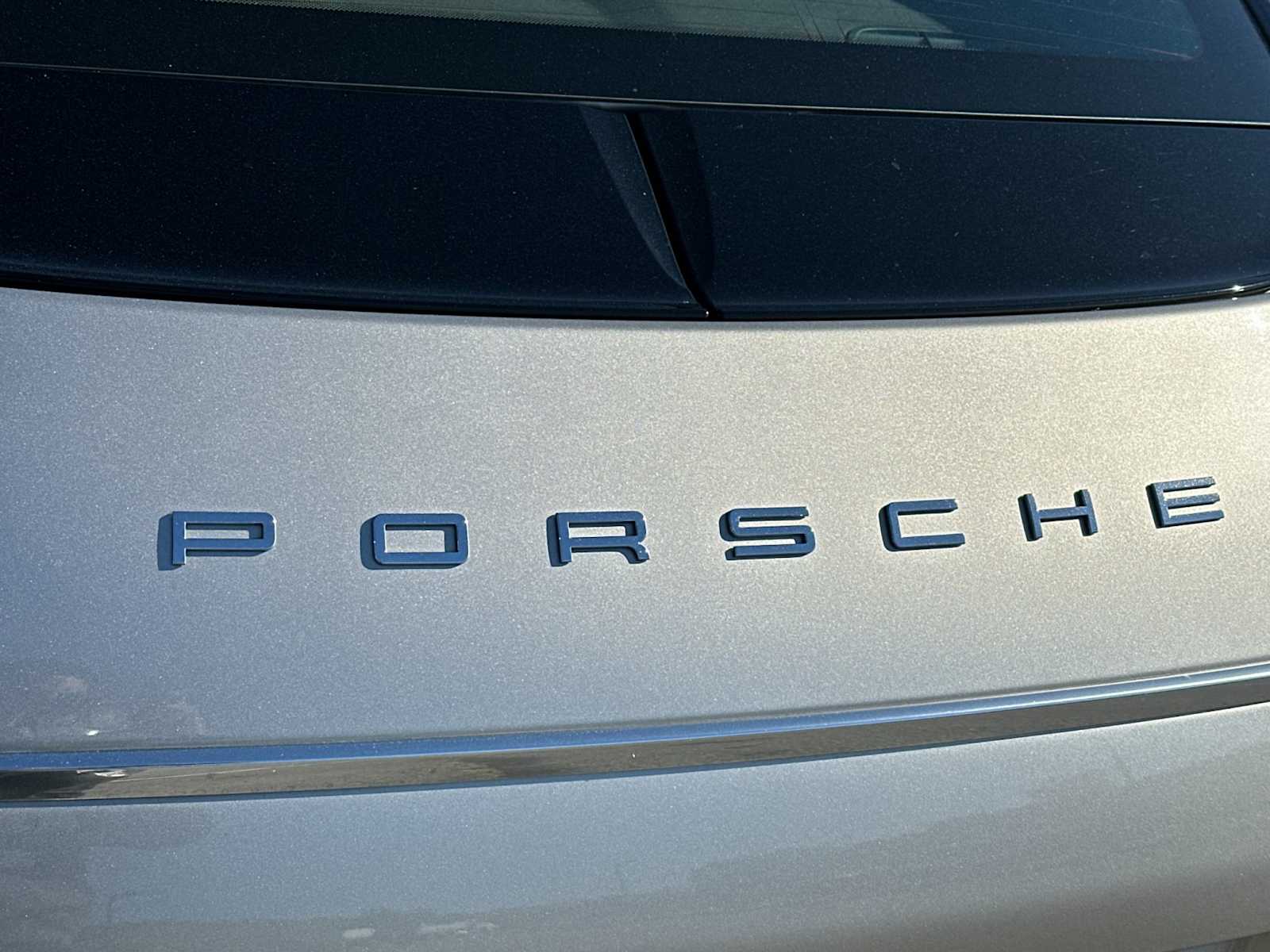 Thumbnail: 2013 Porsche Panamera - 27