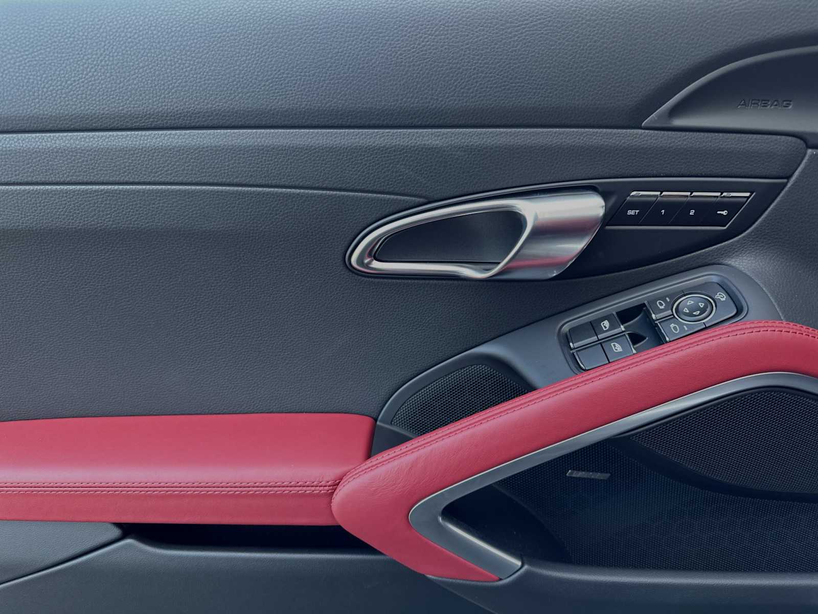 Thumbnail: 2024 Porsche 718 Boxster - 15