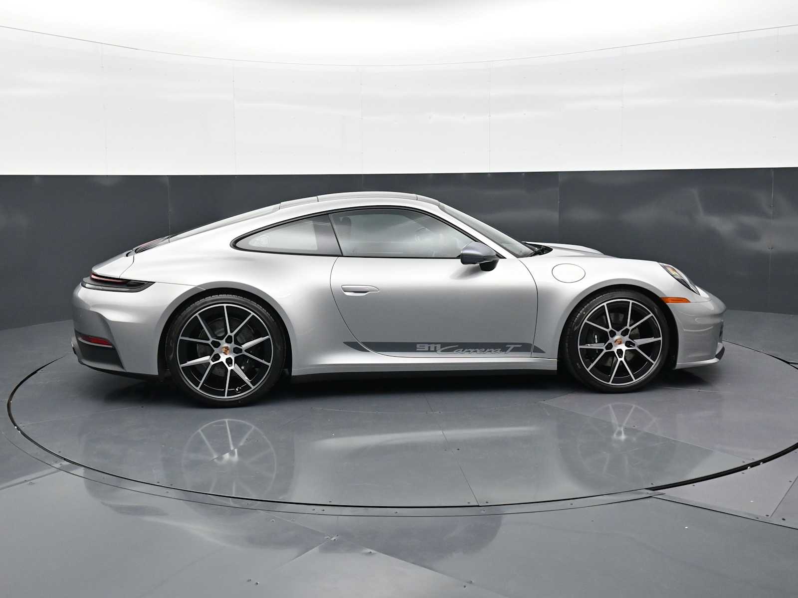 Thumbnail: 2026 Porsche 911 - 29