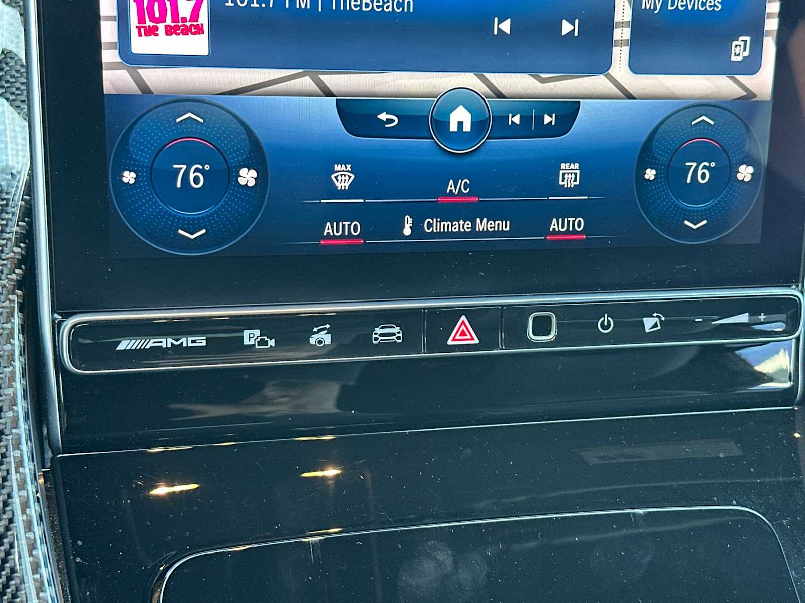 Thumbnail: 2022 Mercedes-Benz SL-Class - 22