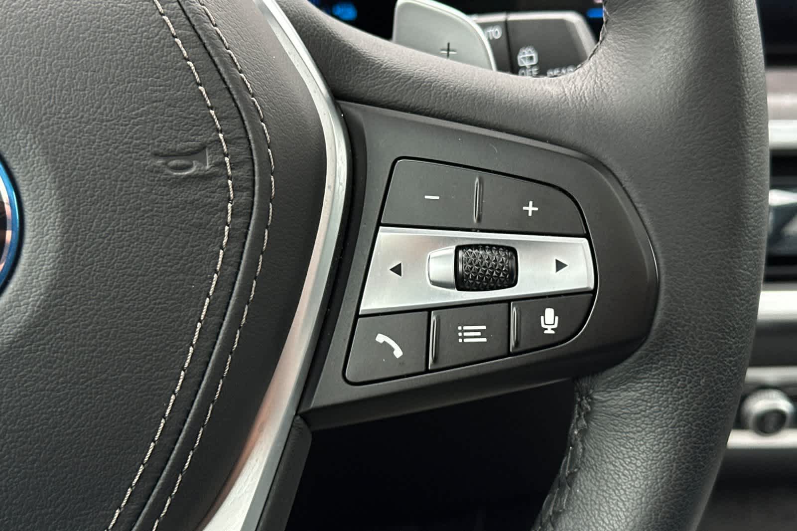 Thumbnail: 2025 BMW X5 - 29