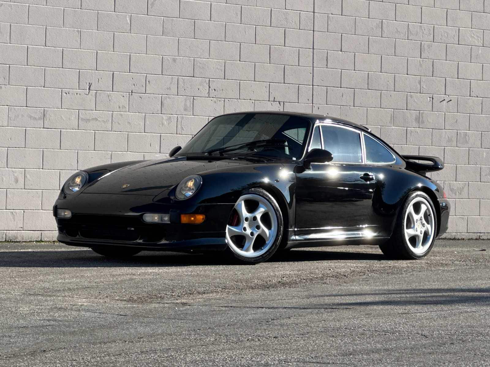 Thumbnail: 1998 Porsche 911 - 1