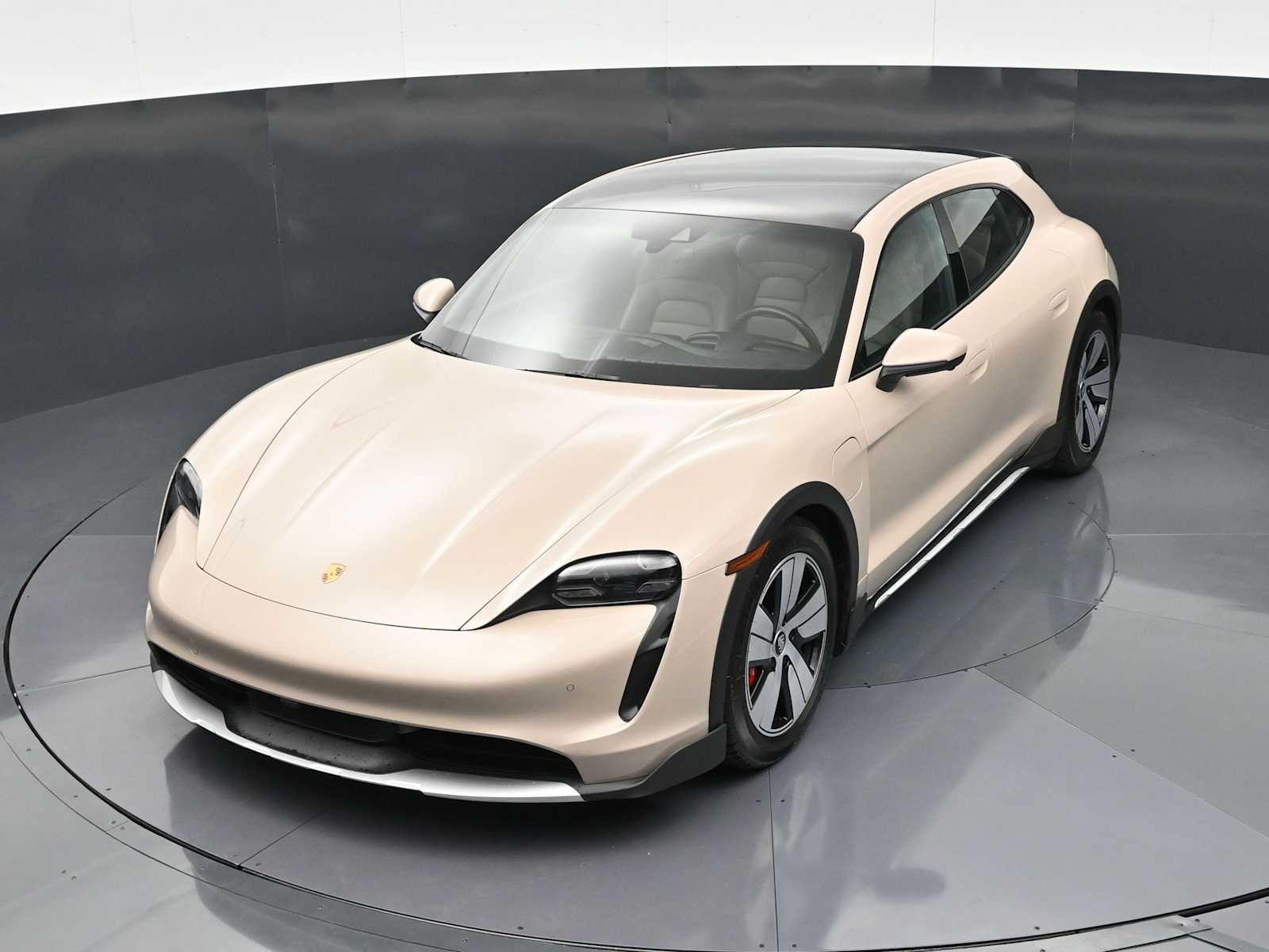 Thumbnail: 2023 Porsche Taycan - 35