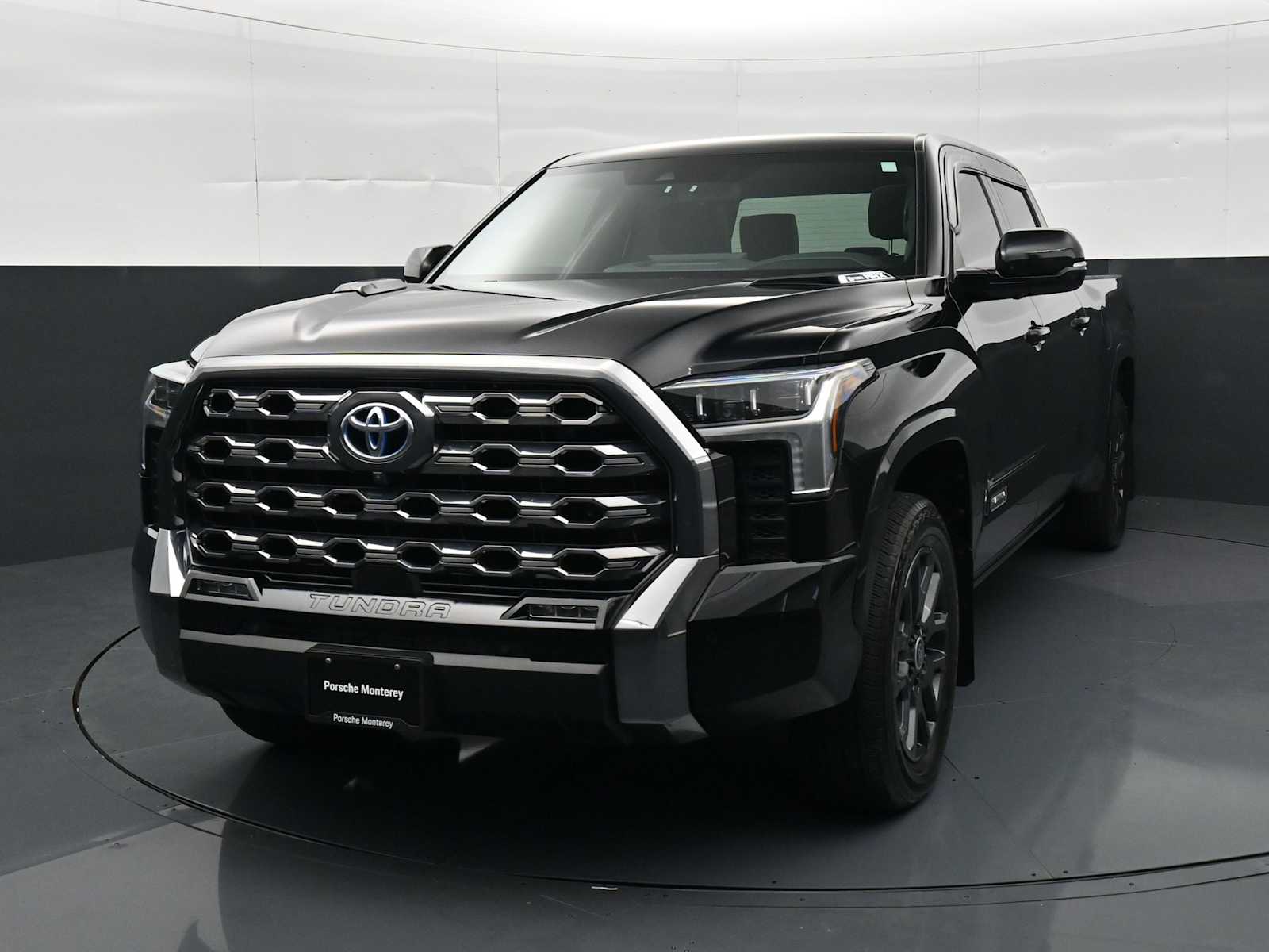 Thumbnail: 2024 Toyota Tundra - 27
