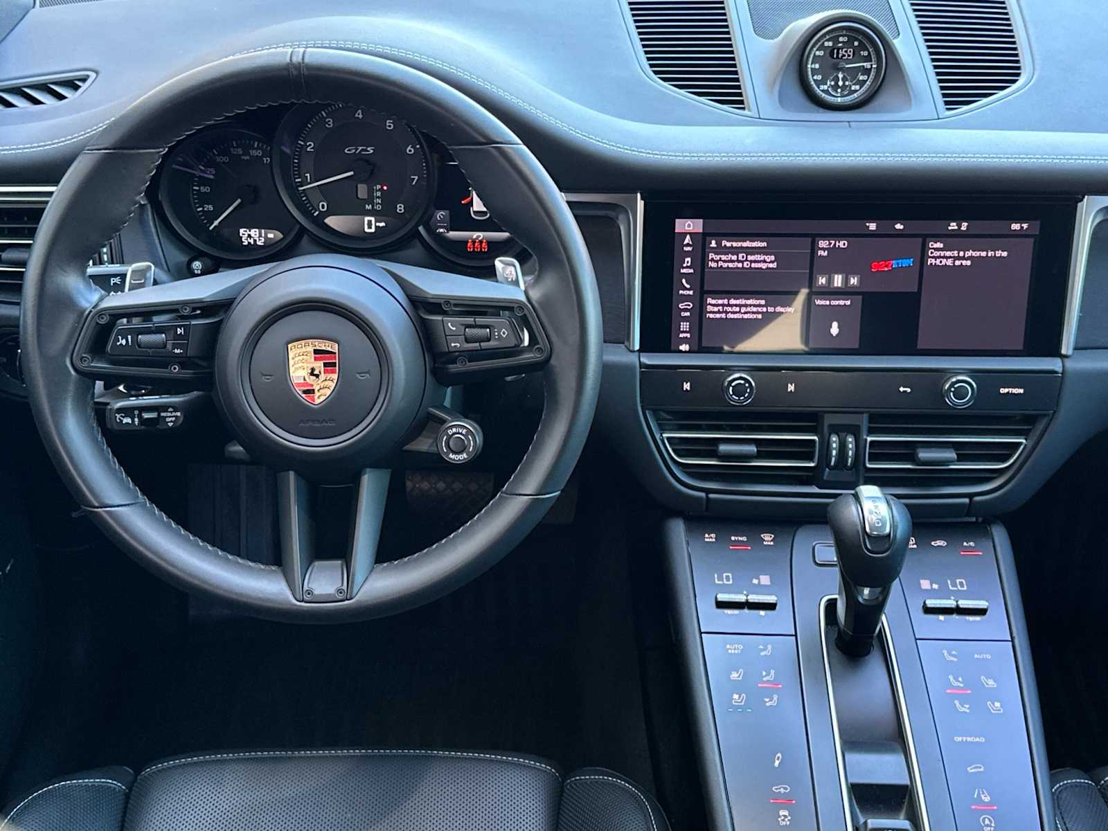 Thumbnail: 2024 Porsche Macan - 15