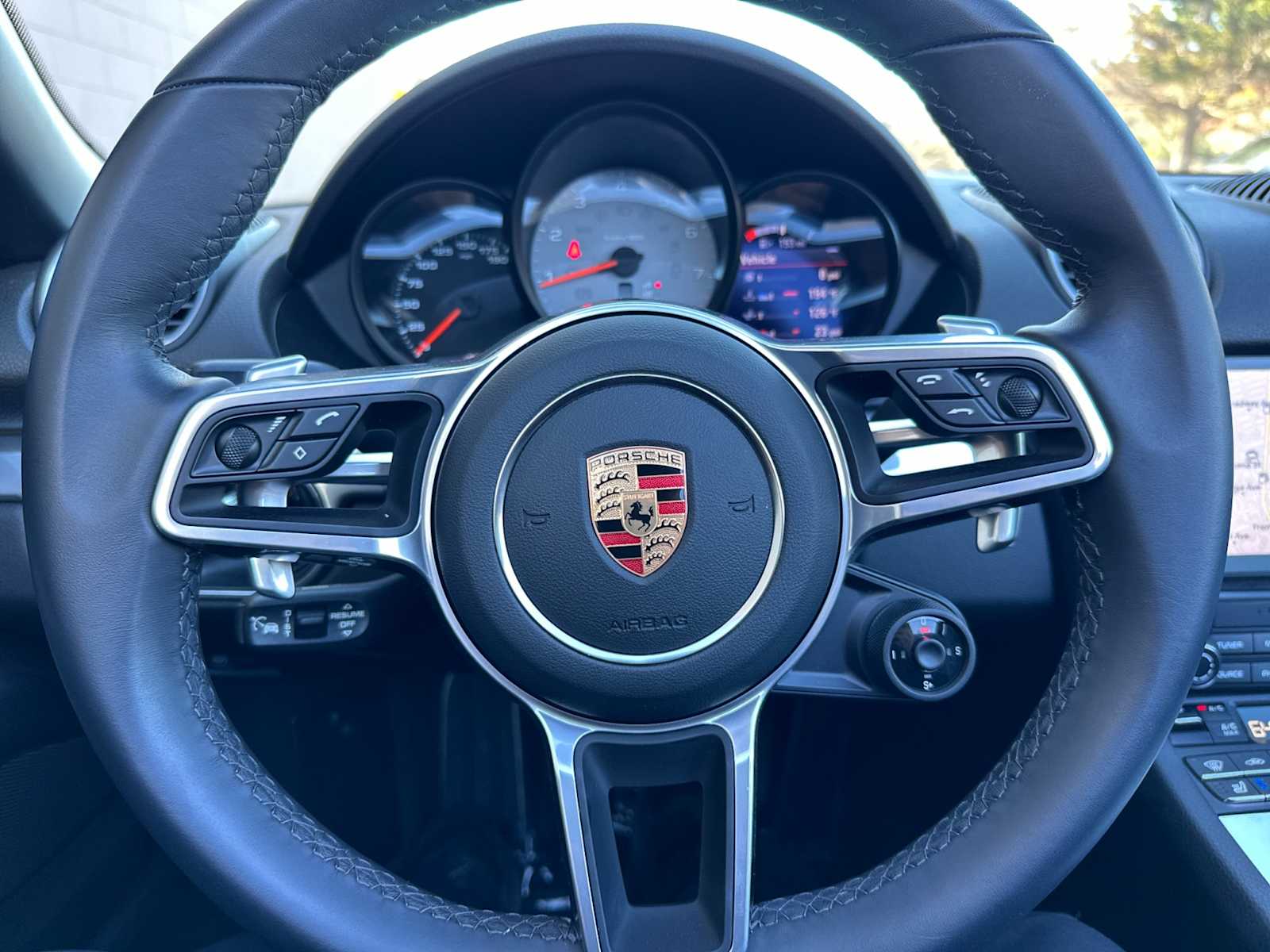 Thumbnail: 2024 Porsche 718 Boxster - 24