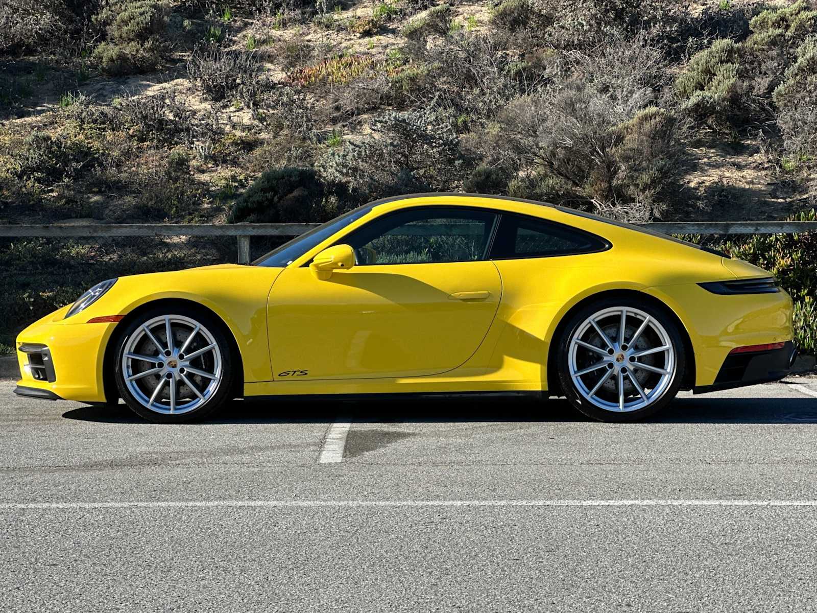 Thumbnail: 2024 Porsche 911 - 2