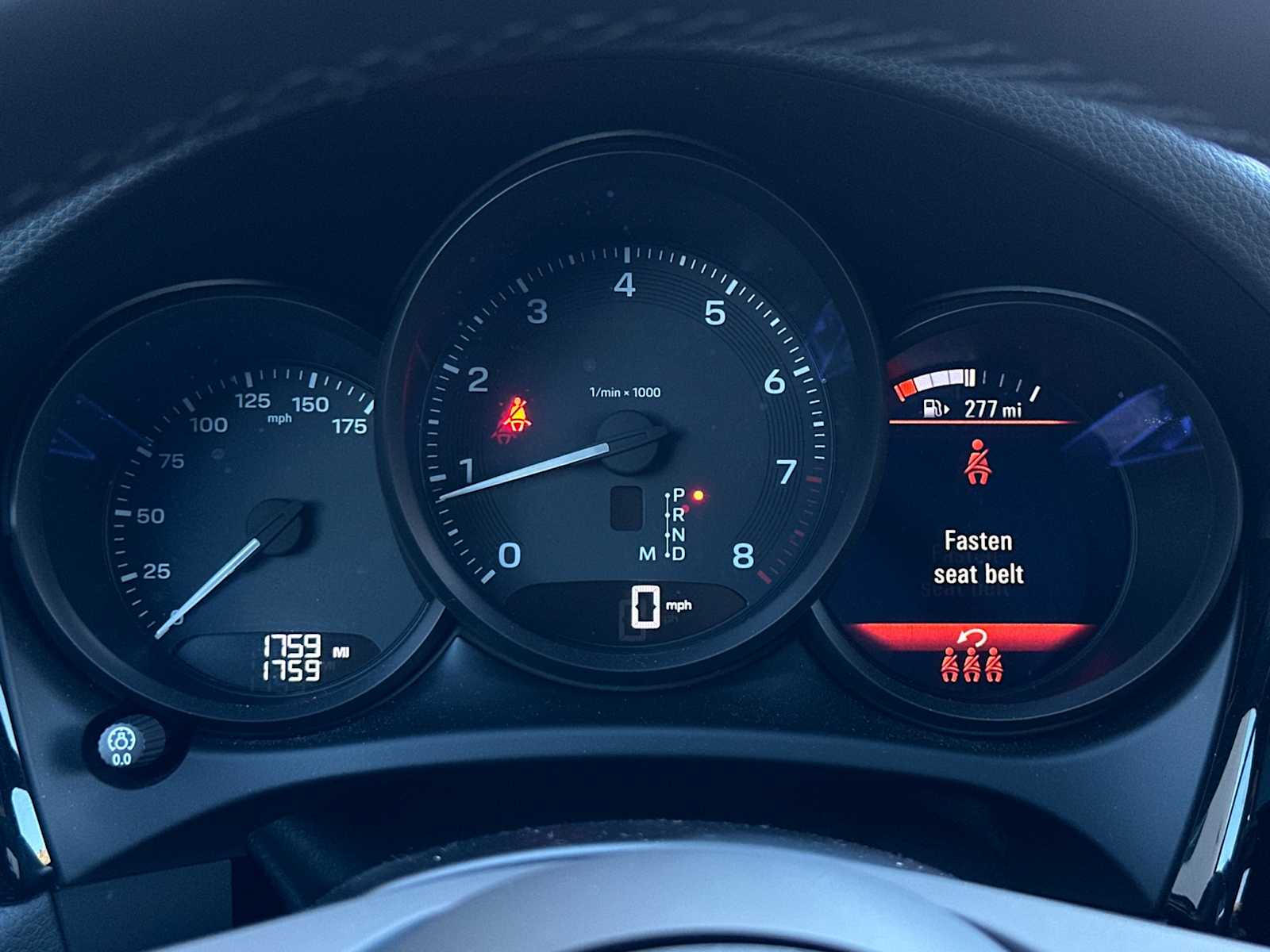 Thumbnail: 2024 Porsche Macan - 26