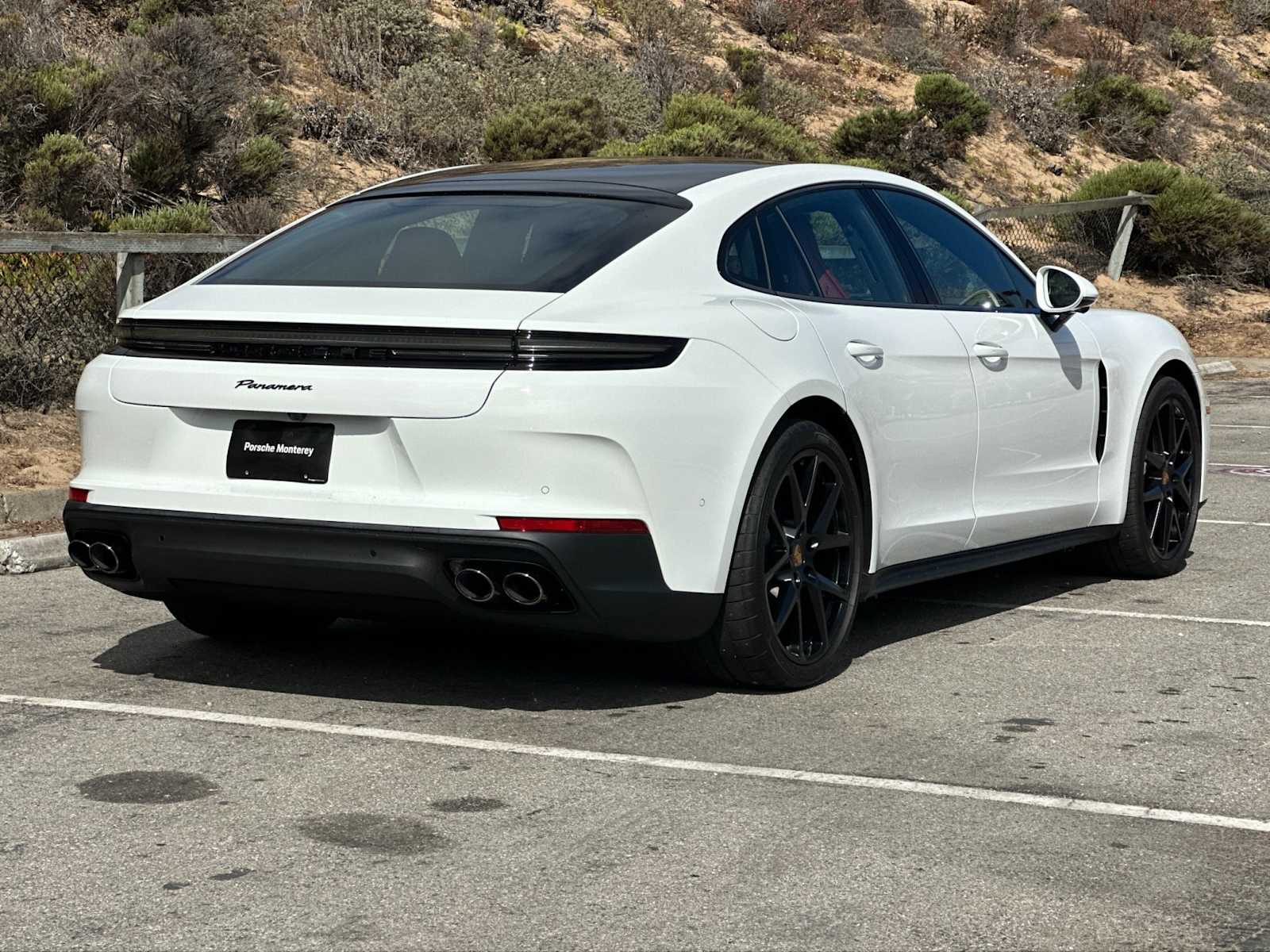 Thumbnail: 2025 Porsche Panamera - 7