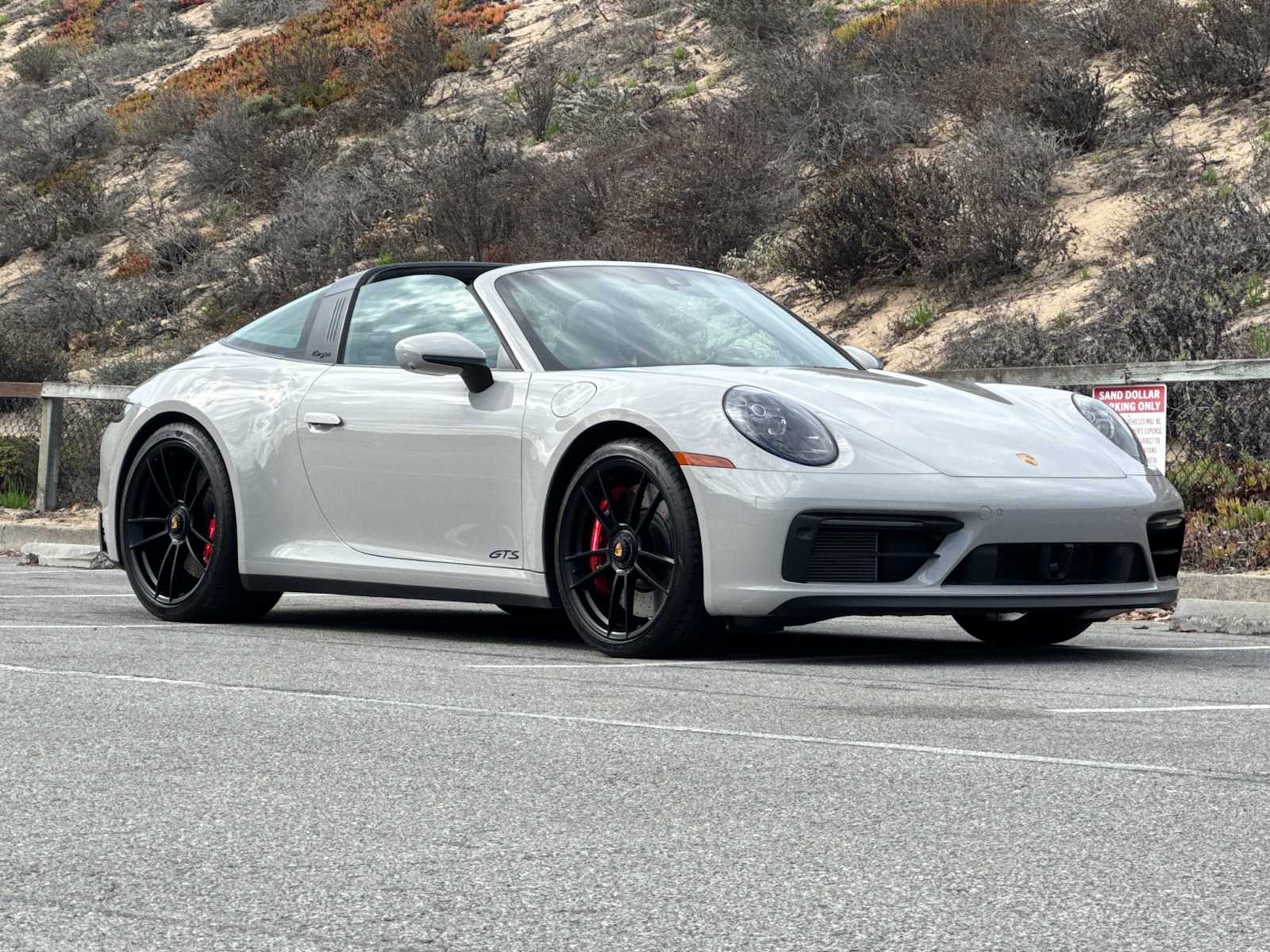 Thumbnail: 2023 Porsche 911 - 11