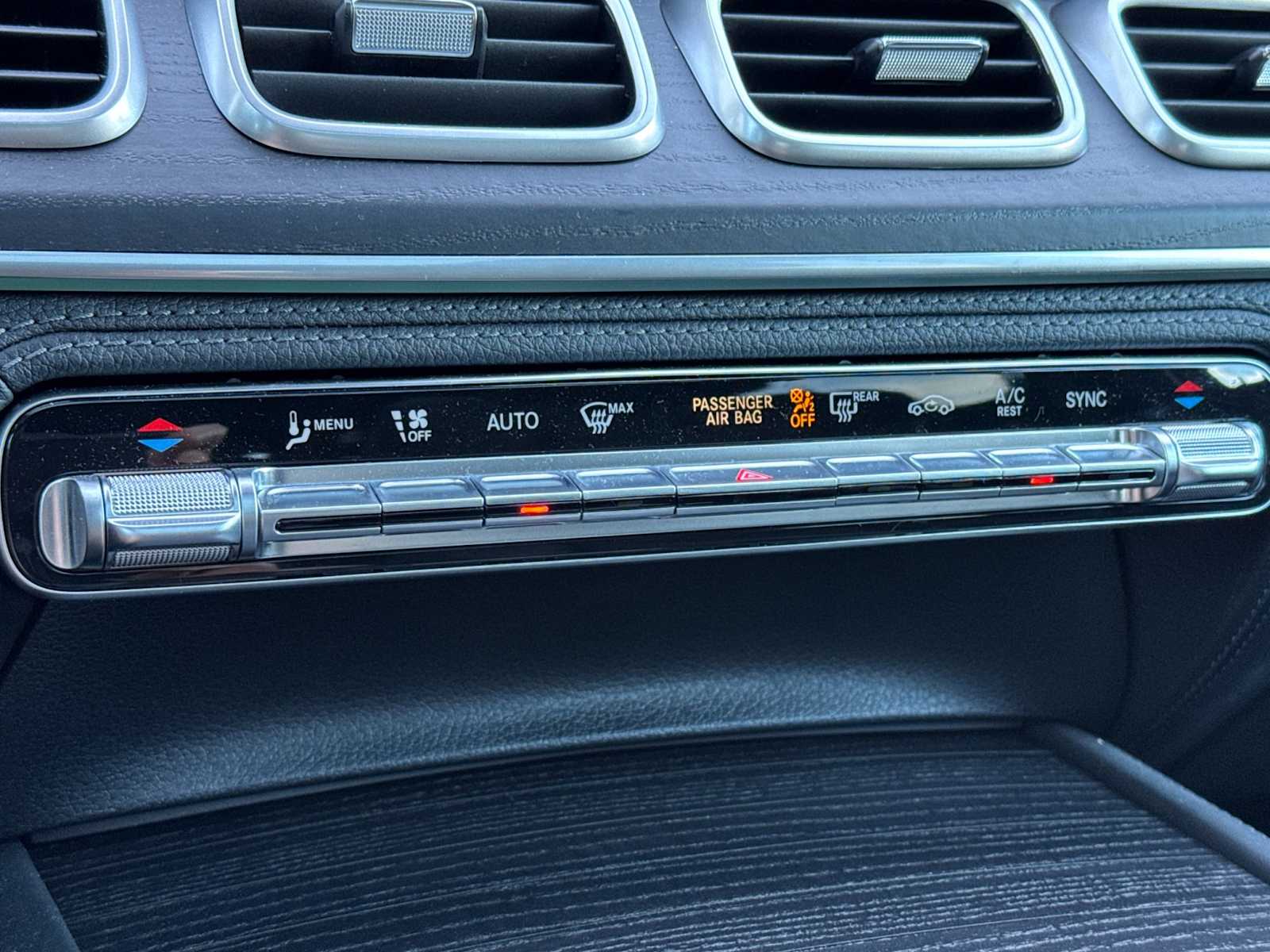 Thumbnail: 2022 Mercedes-Benz GLS - 23