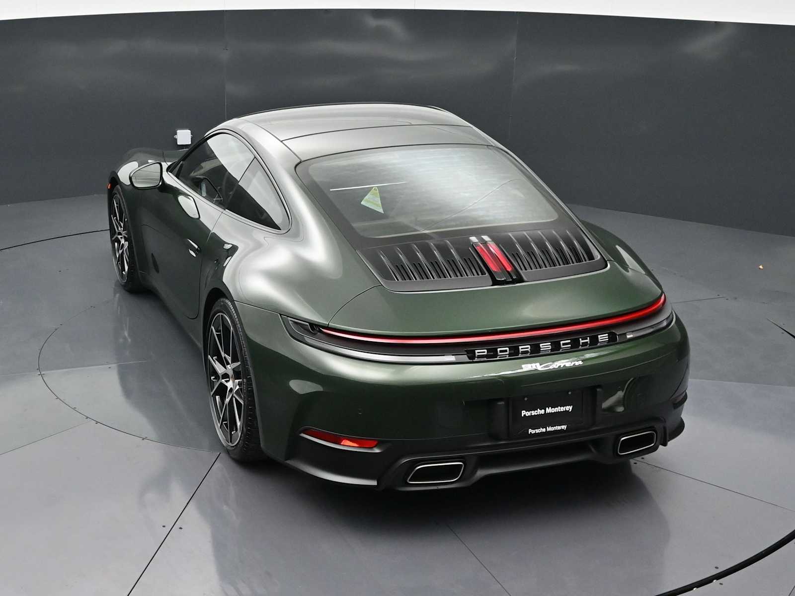 Thumbnail: 2026 Porsche 911 - 29
