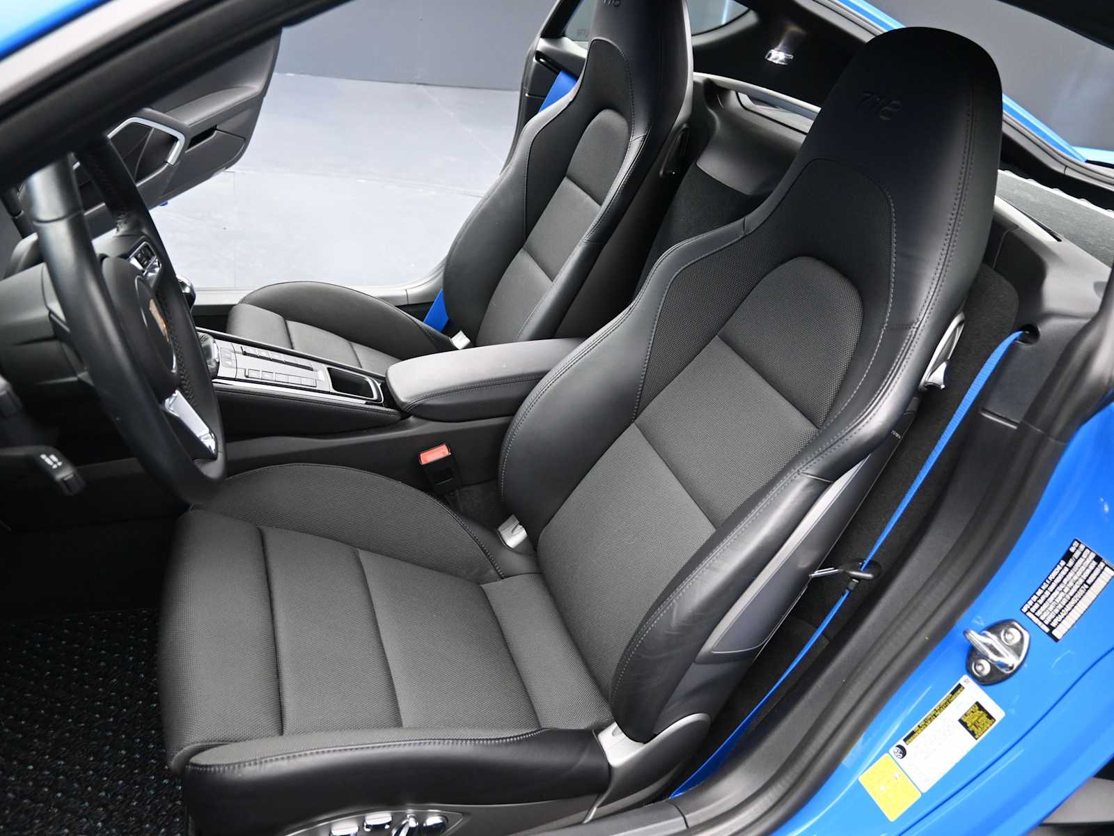 Thumbnail: 2022 Porsche 718 Cayman - 17