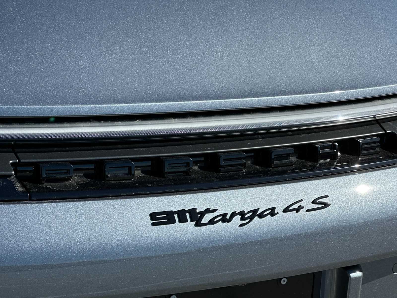 Thumbnail: 2026 Porsche 911 - 13