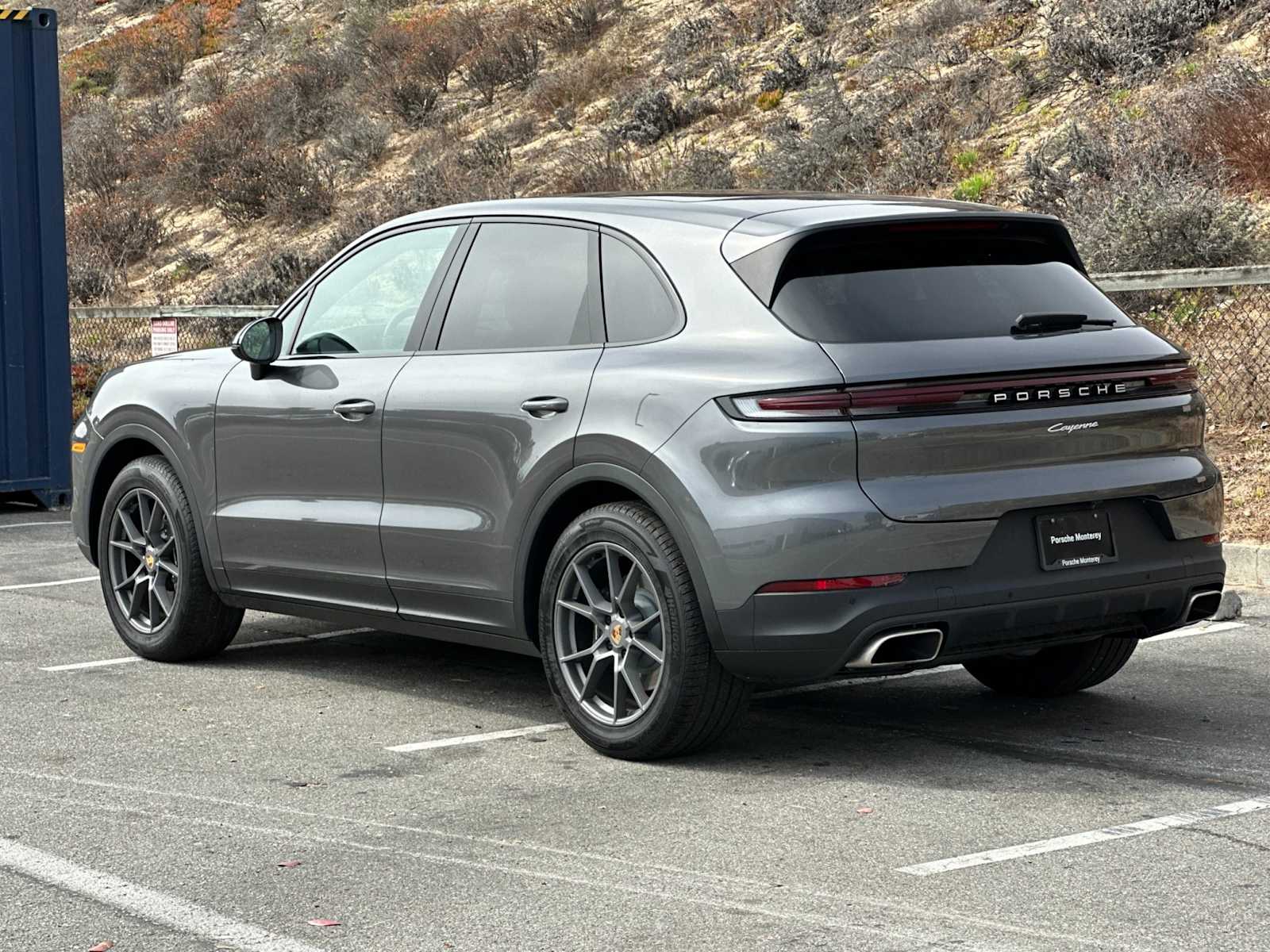 Thumbnail: 2024 Porsche Cayenne - 6