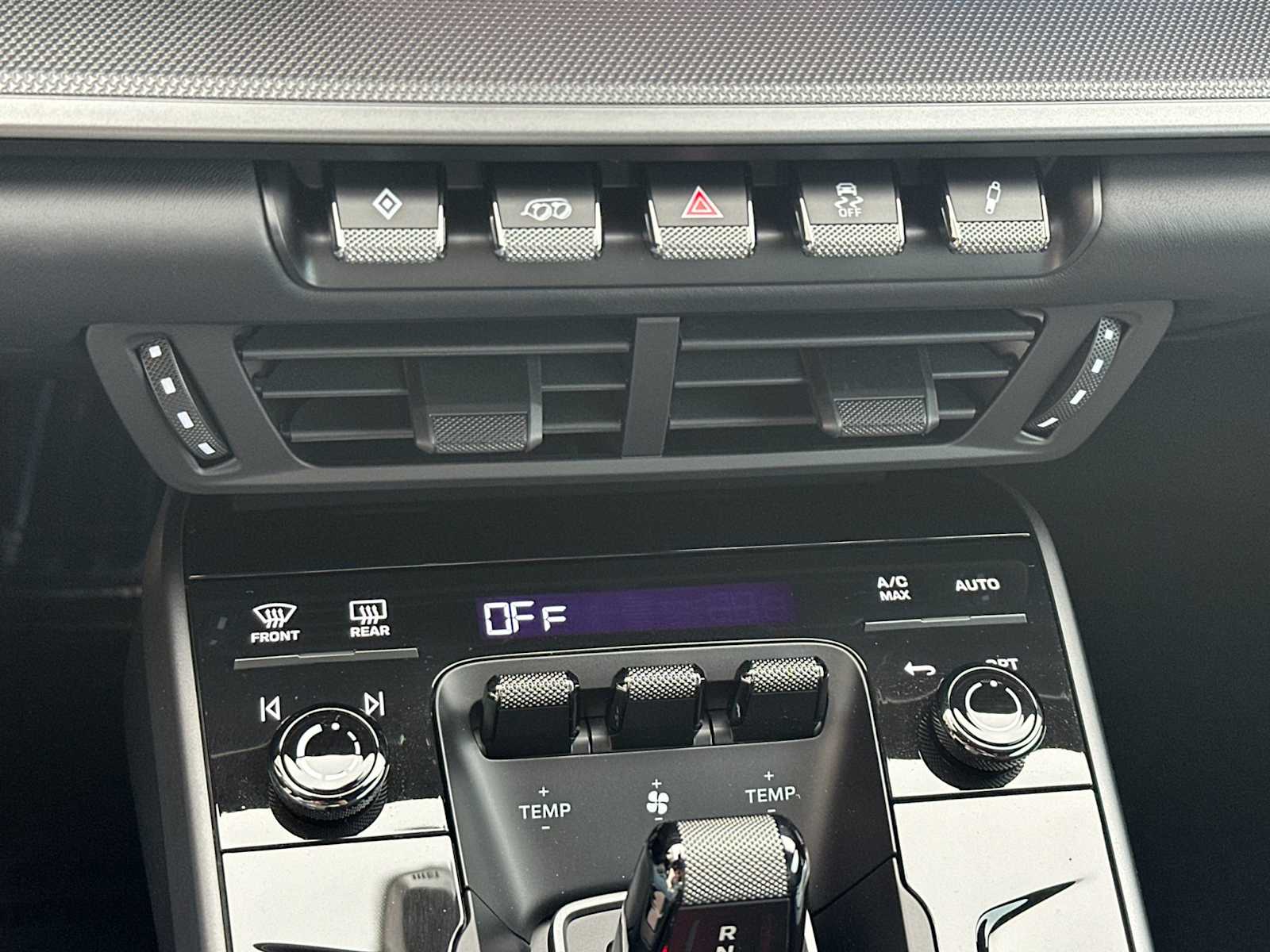 Thumbnail: 2026 Porsche 911 - 24