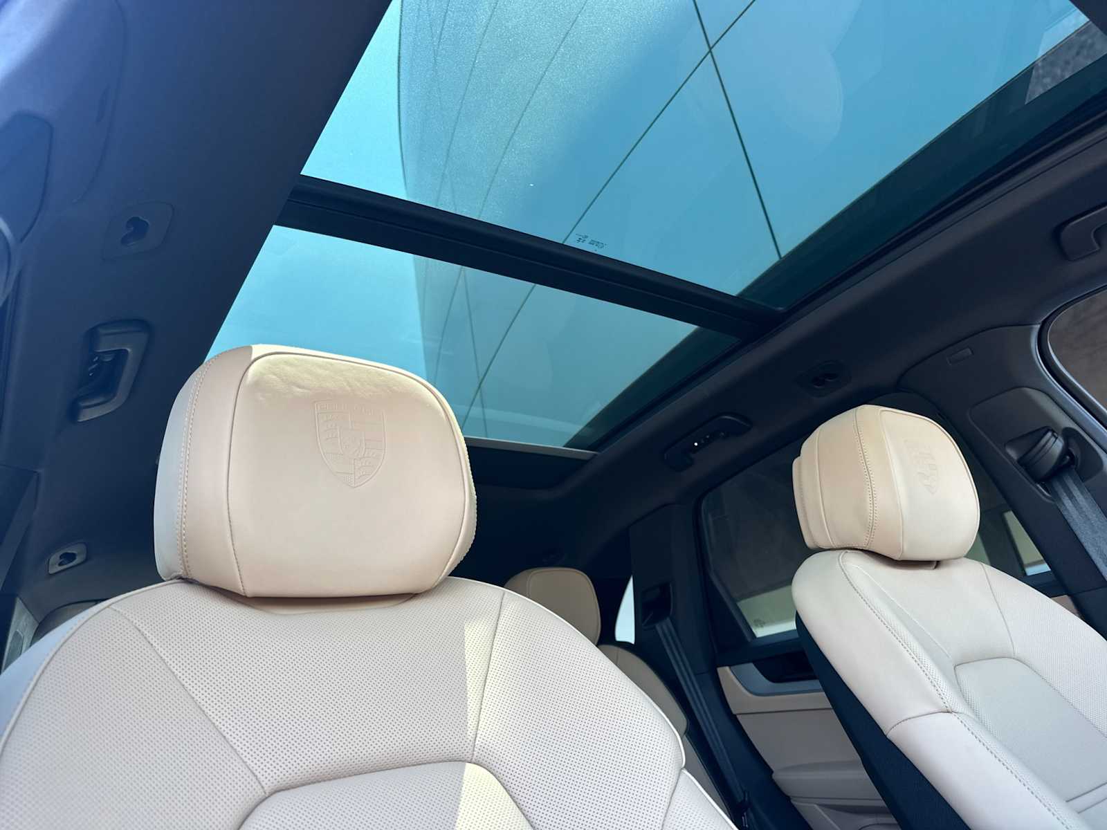 Thumbnail: 2025 Porsche Cayenne - 17