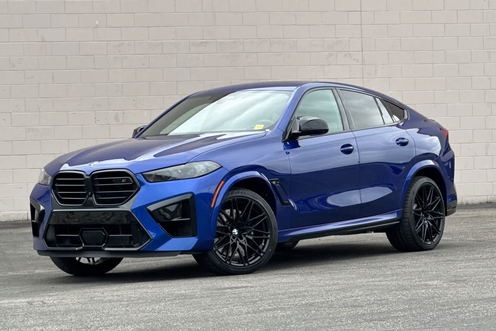 2024 BMW X6 M Base's photo