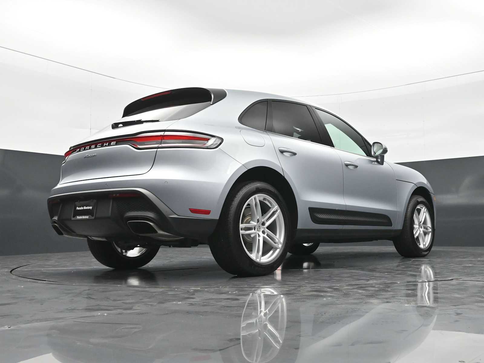 2025 Porsche Macan Base - Photo 39