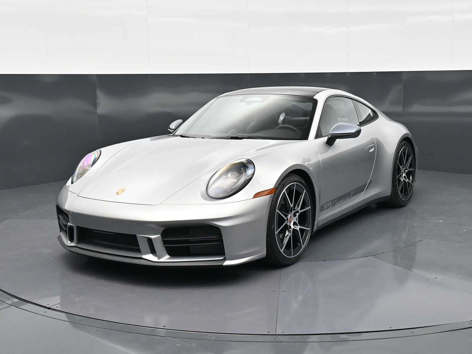 Thumbnail: 2026 Porsche 911 - 1