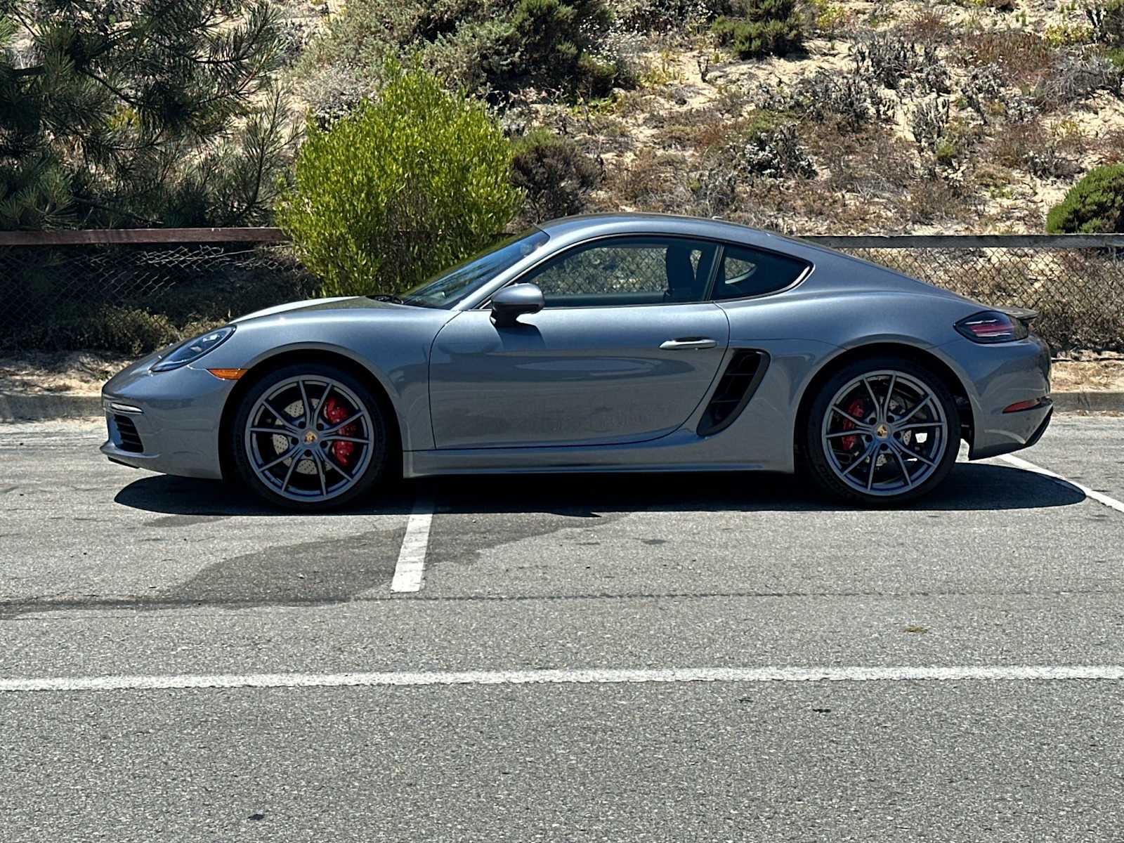 Thumbnail: 2025 Porsche 718 Cayman - 2