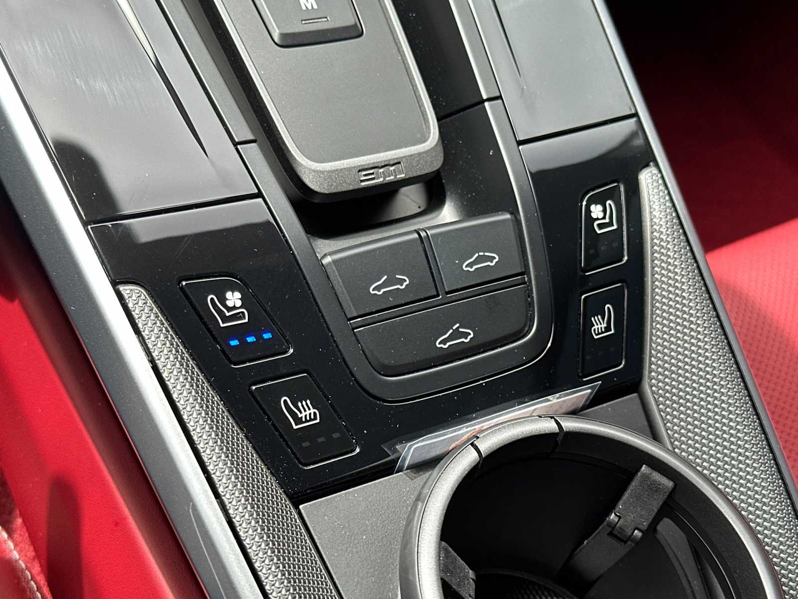 Thumbnail: 2025 Porsche 911 - 19