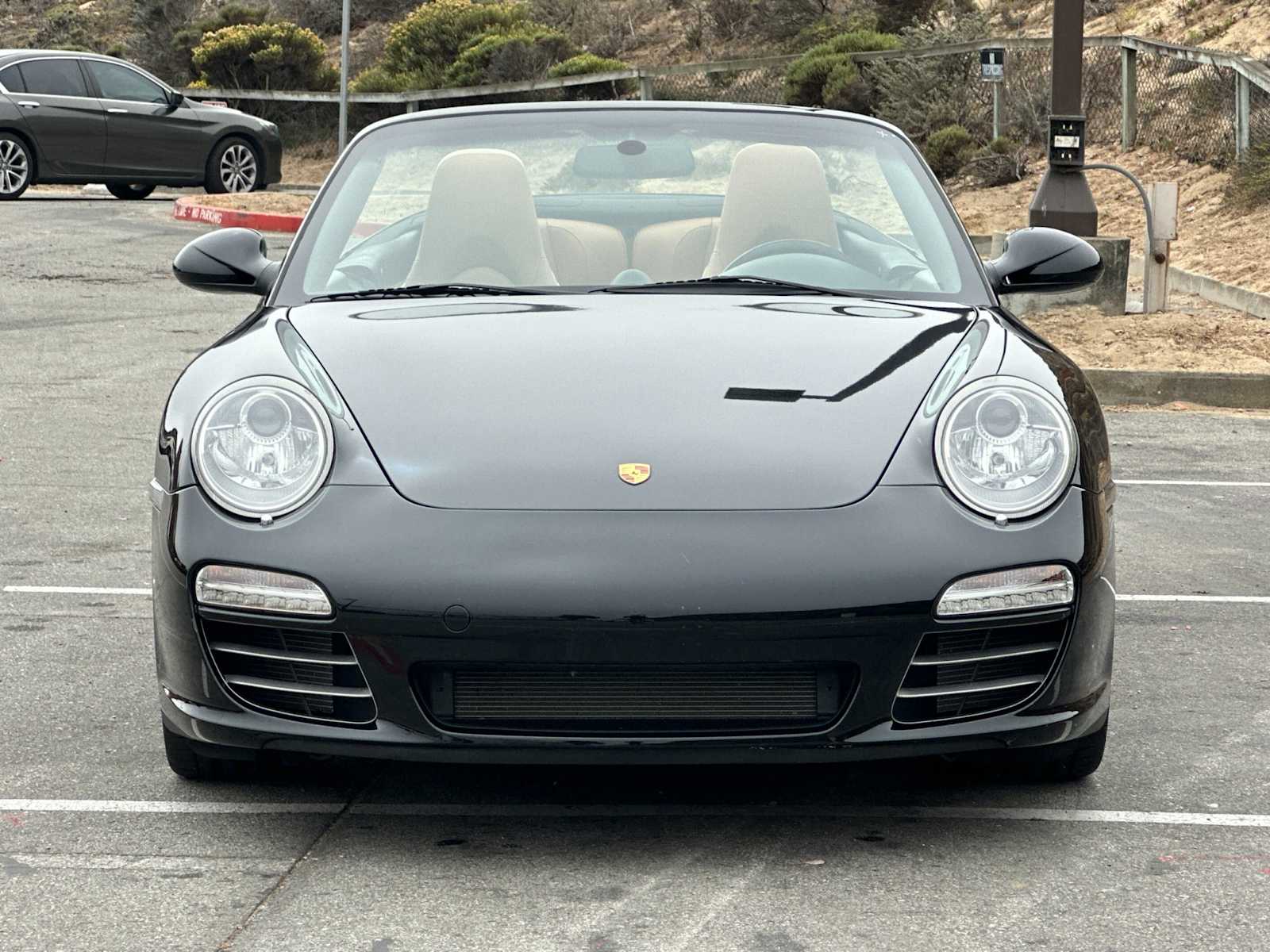 Thumbnail: 2012 Porsche 911 - 10