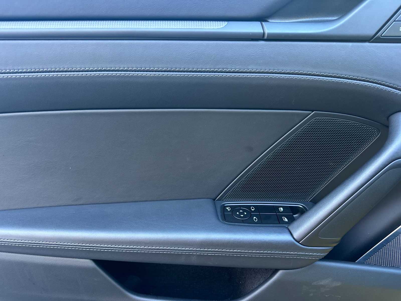 Thumbnail: 2024 Porsche 911 - 12