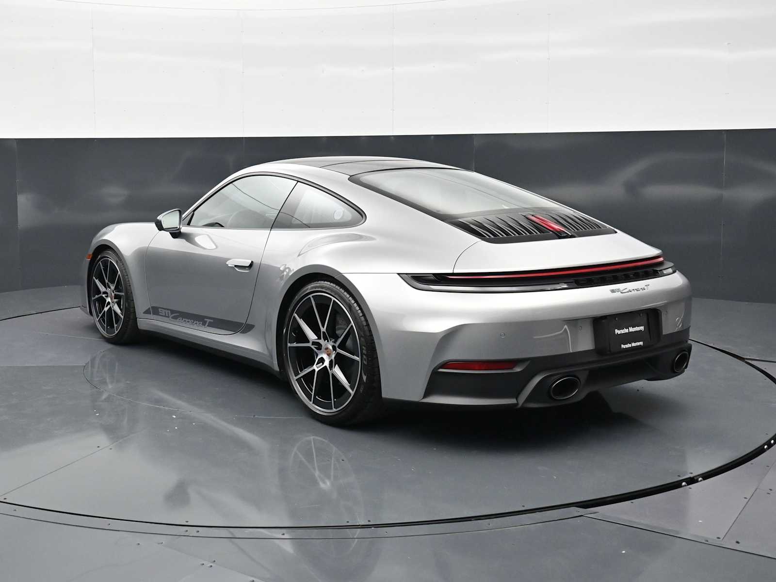 Thumbnail: 2026 Porsche 911 - 3
