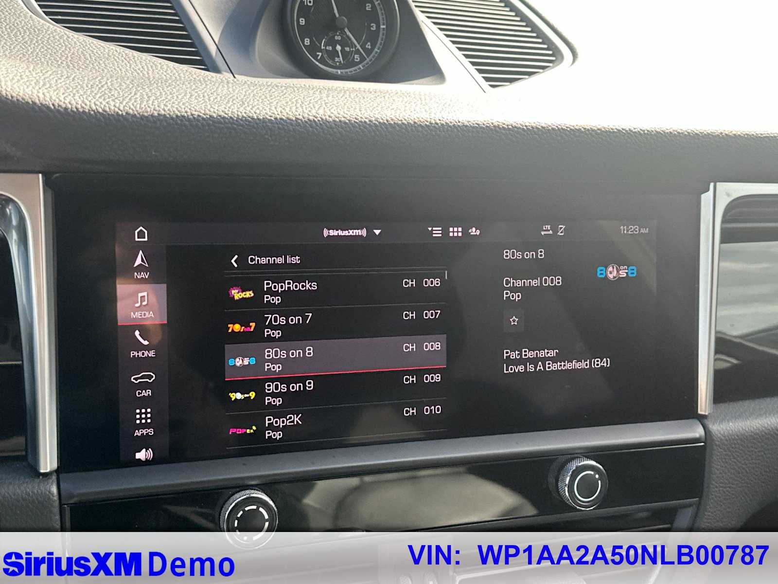 Thumbnail: 2022 Porsche Macan - 28