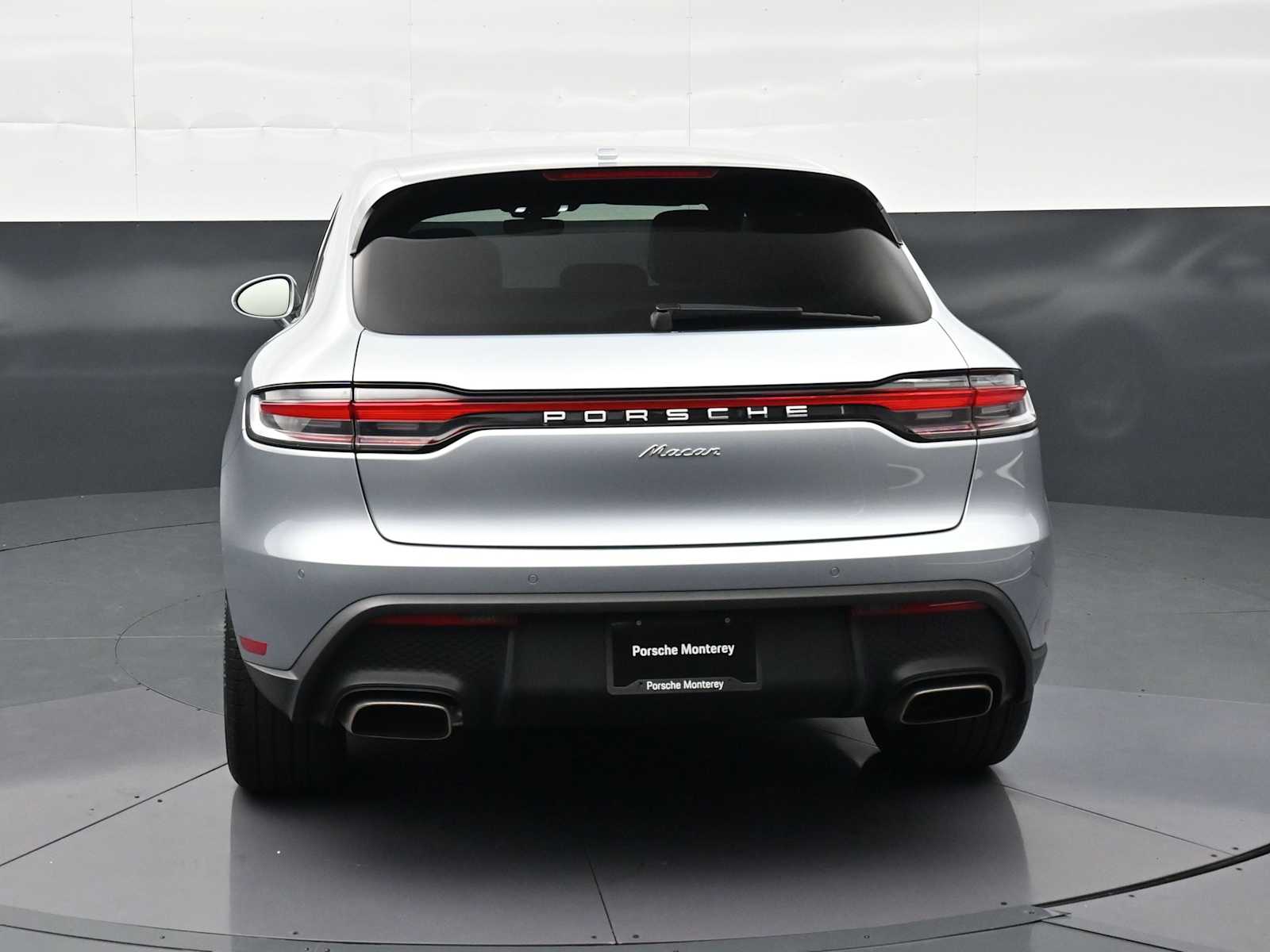 2025 Porsche Macan Base - Photo 23