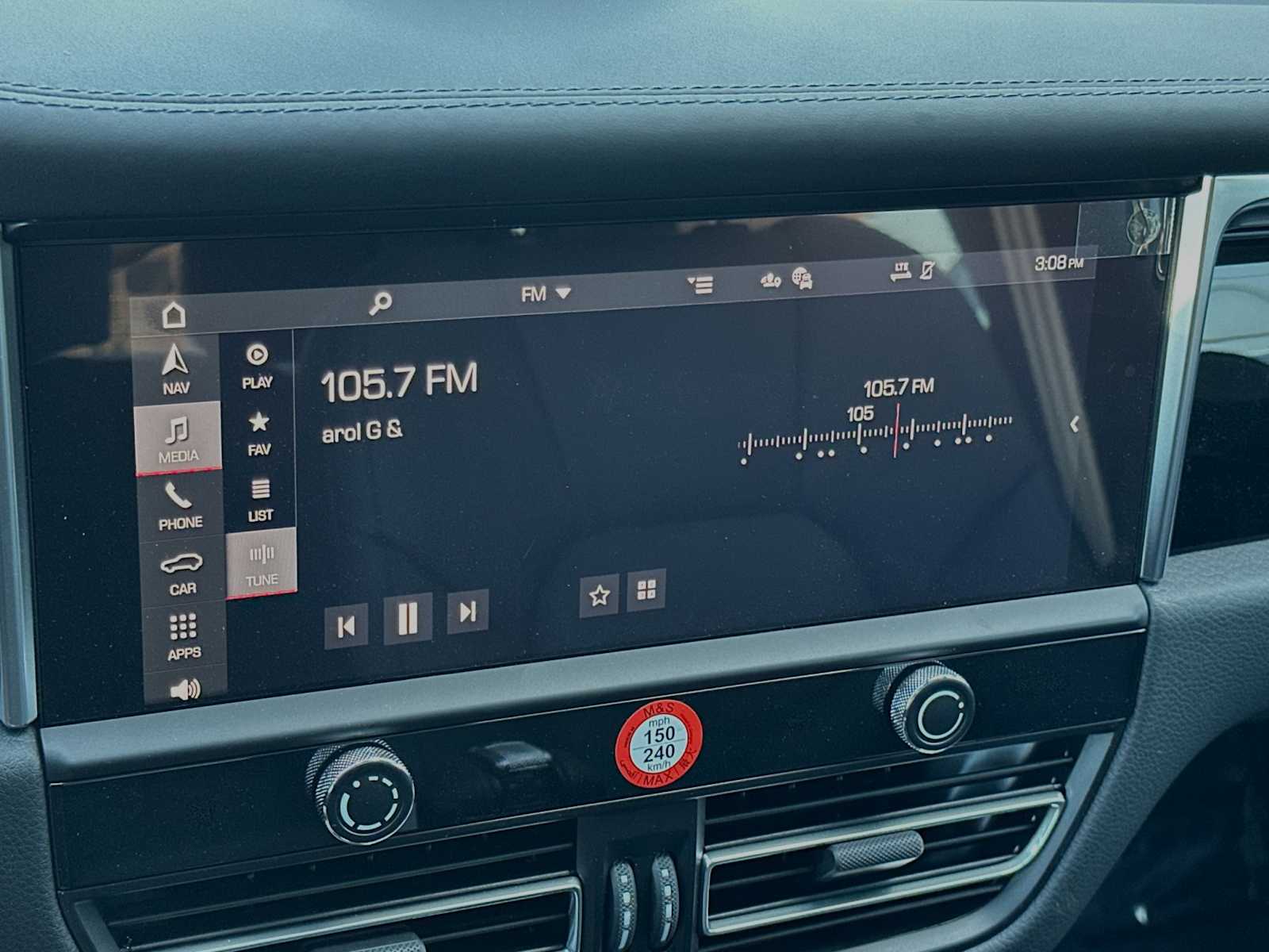 Thumbnail: 2024 Porsche Macan - 19