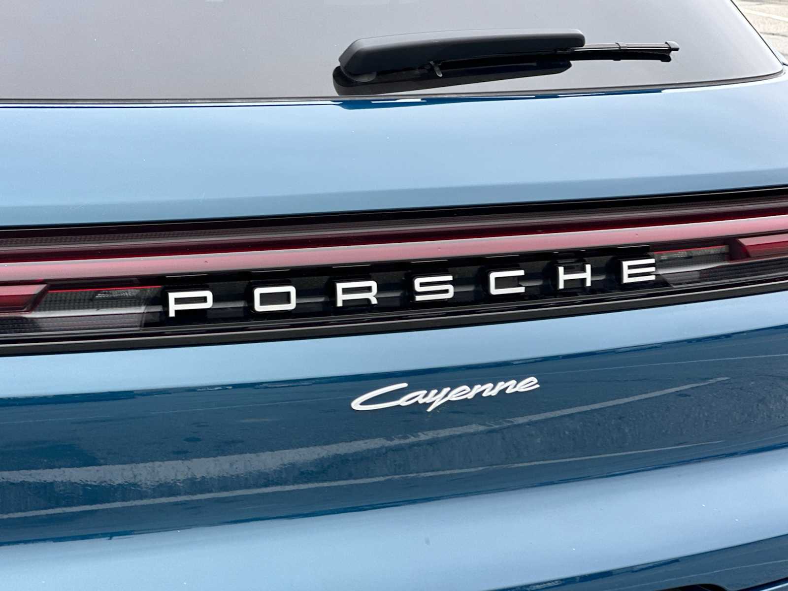 Thumbnail: 2024 Porsche Cayenne - 25