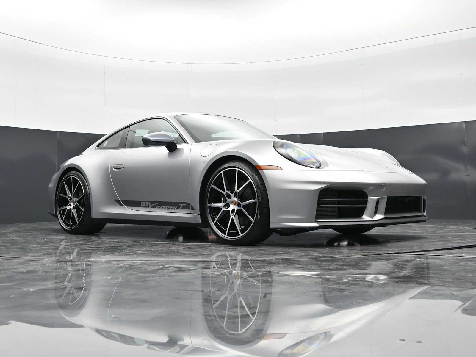 Thumbnail: 2026 Porsche 911 - 46