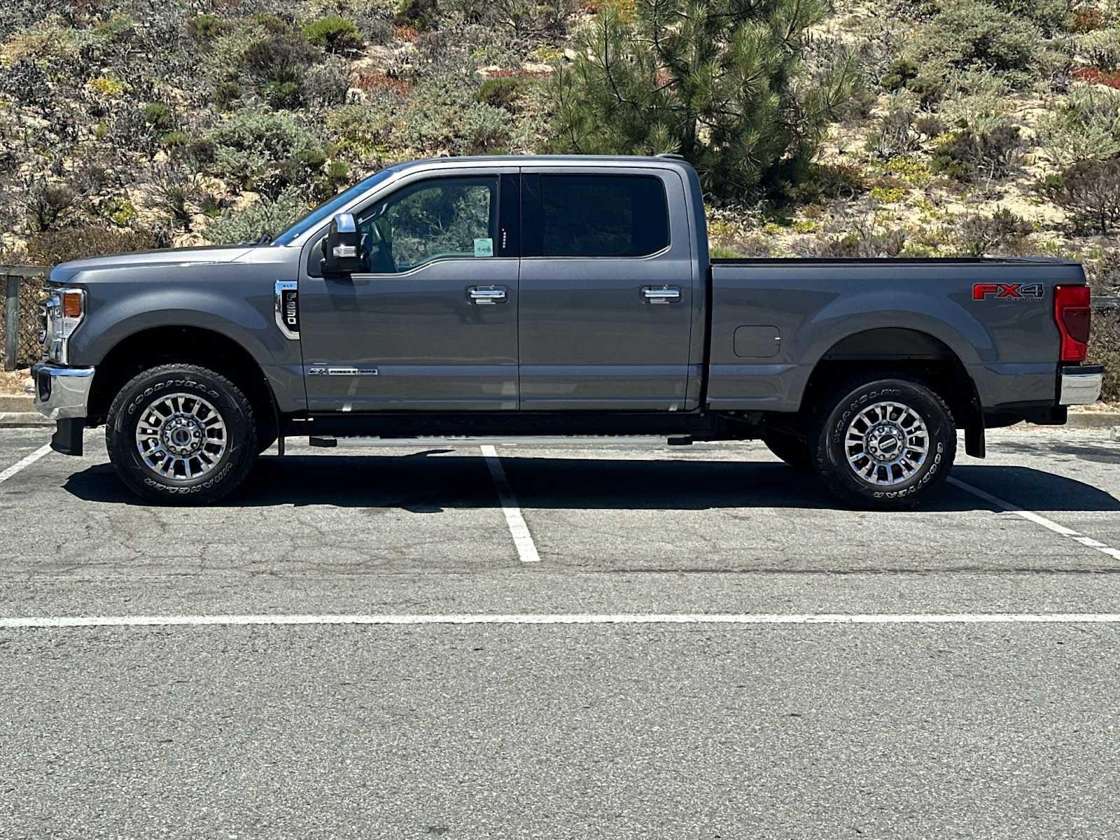 Used 2021 Ford F-250 Super Duty XLT with VIN 1FT7W2BT8MEE10098 for sale in Seaside, CA