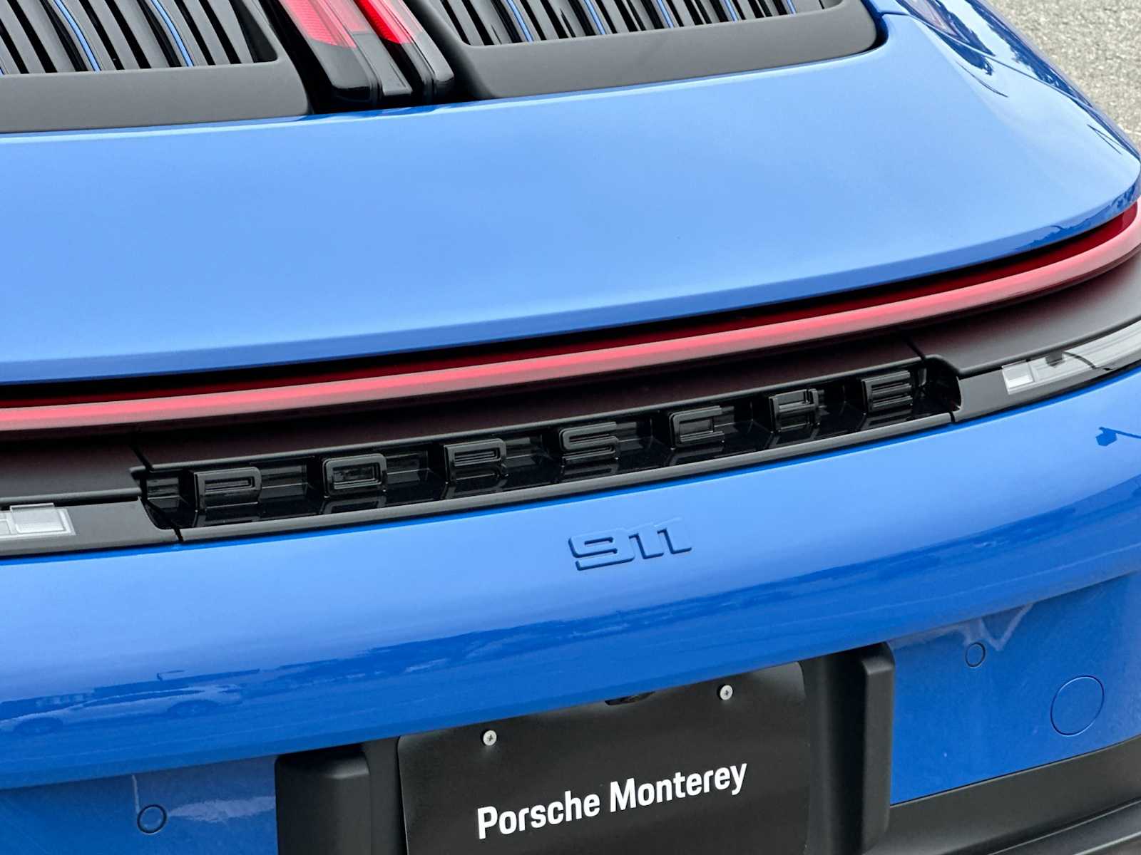 Thumbnail: 2025 Porsche 911 - 24